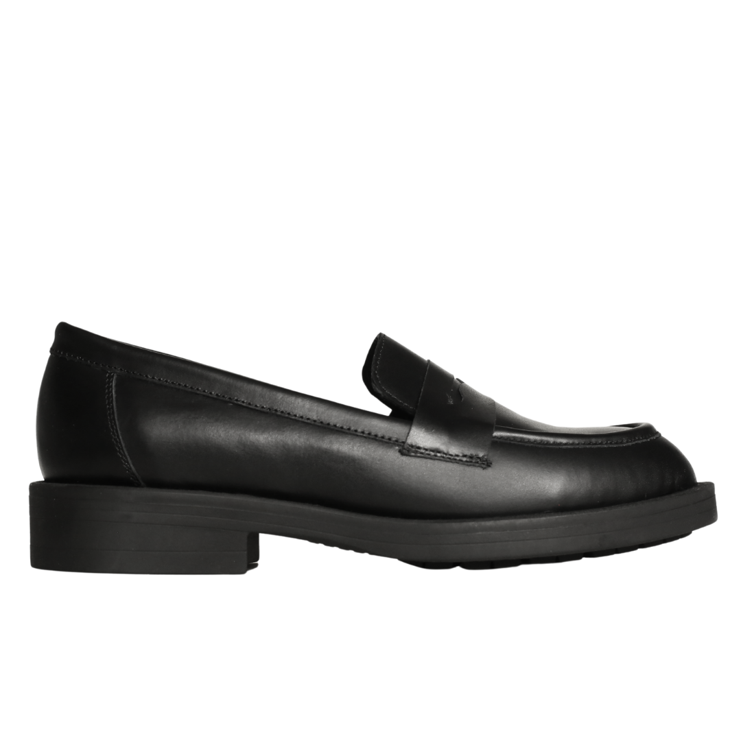 Siyah Deri Kadın Loafer