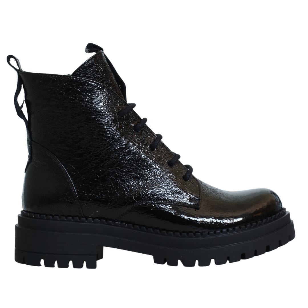 Siyah Rugan Kadın Günlük Bot