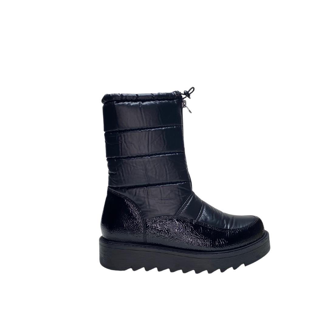Siyah Rugan Kadın Kar Bot