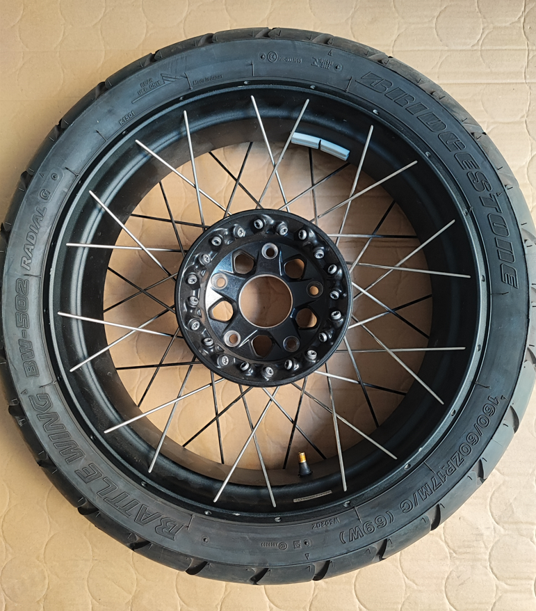 BMW 1250 GS Arka Jant