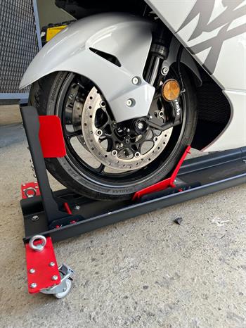 Tüm Markalar Unıversal Hareketli Motorsiklet Stand