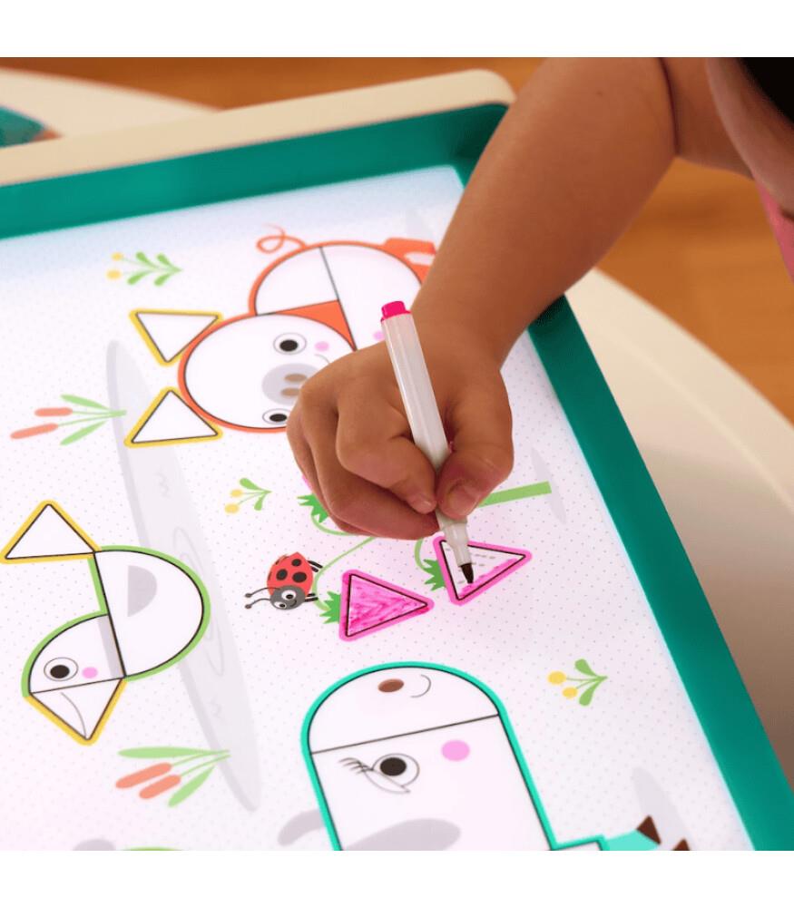 B.Toys Eğitici ve Işıklı Oyun Kutusu