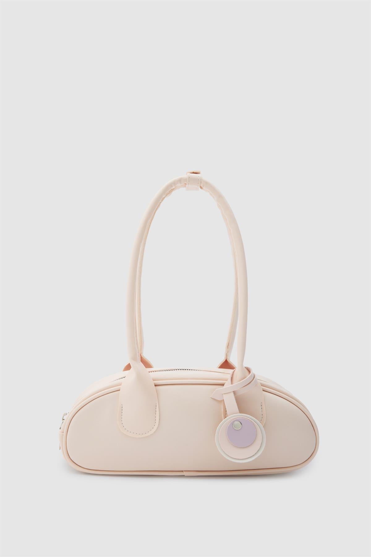 Lisse Charmlı Oval Baget Çanta Pudra Pembe