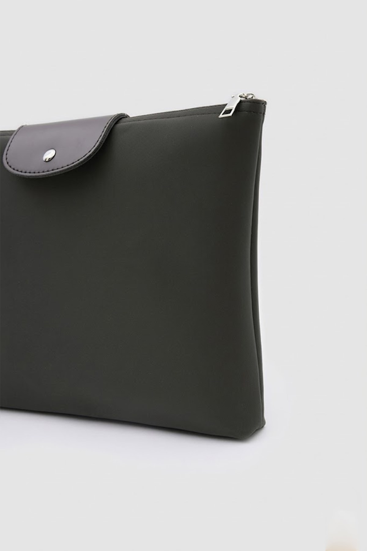 Case “13 Laptop Çantası Siyah