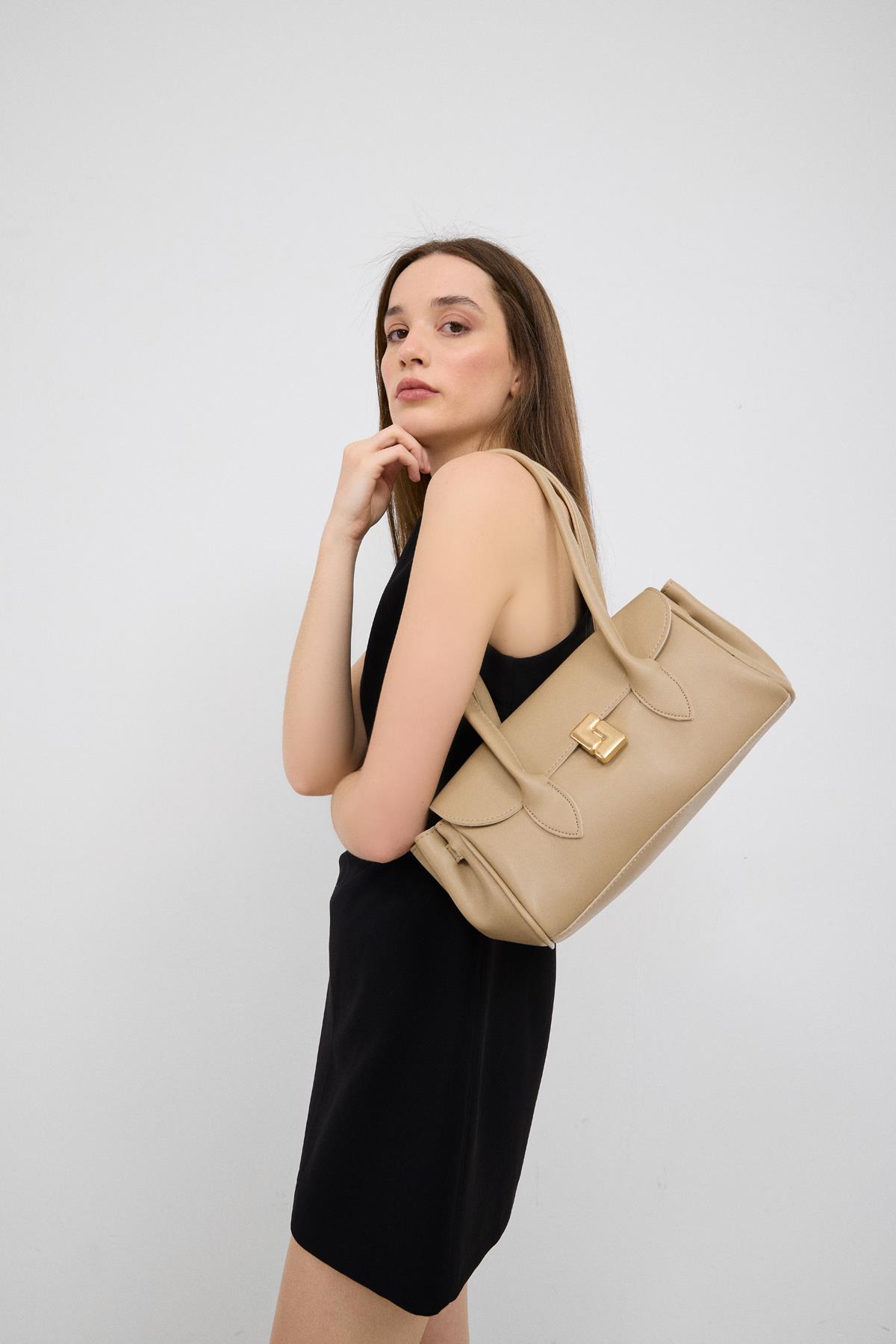 Lia Vintage Baget Çanta Bej