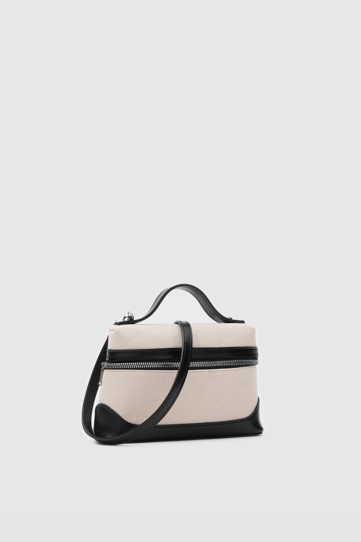 Yoko Box Bag El ve Çapraz Omuz Çanta Krem-Siyah