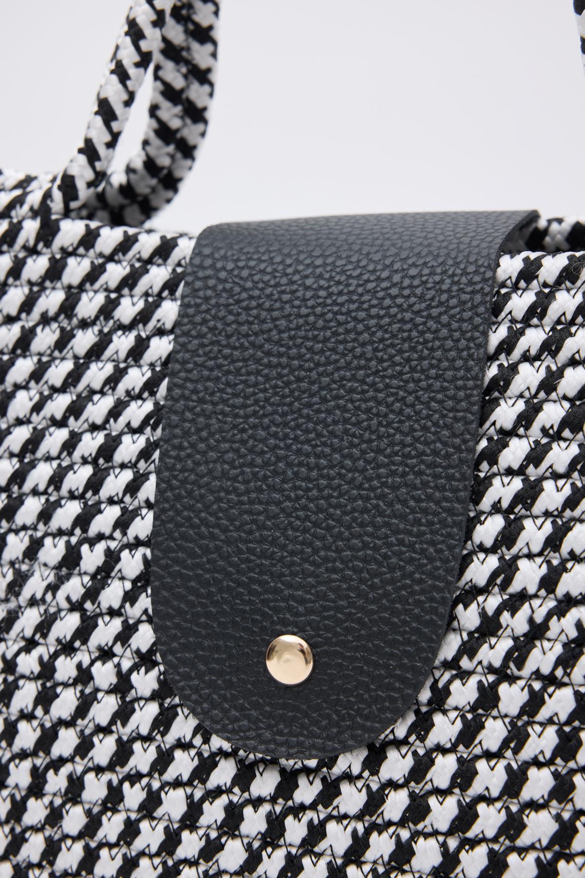 Duffy Kapaklı Handmade Hasır Tote Çanta Siyah