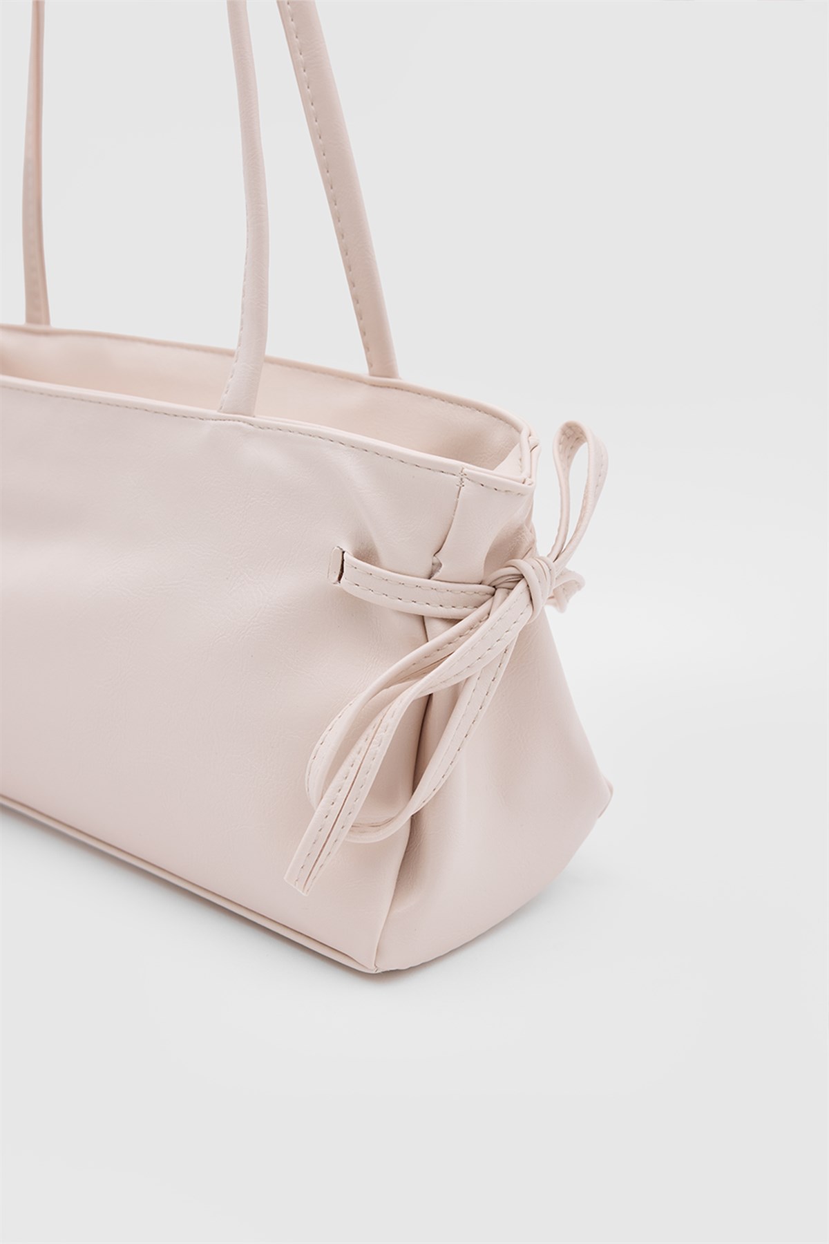 Baggy Fiyonklu Baget Çanta Pudra Pembe
