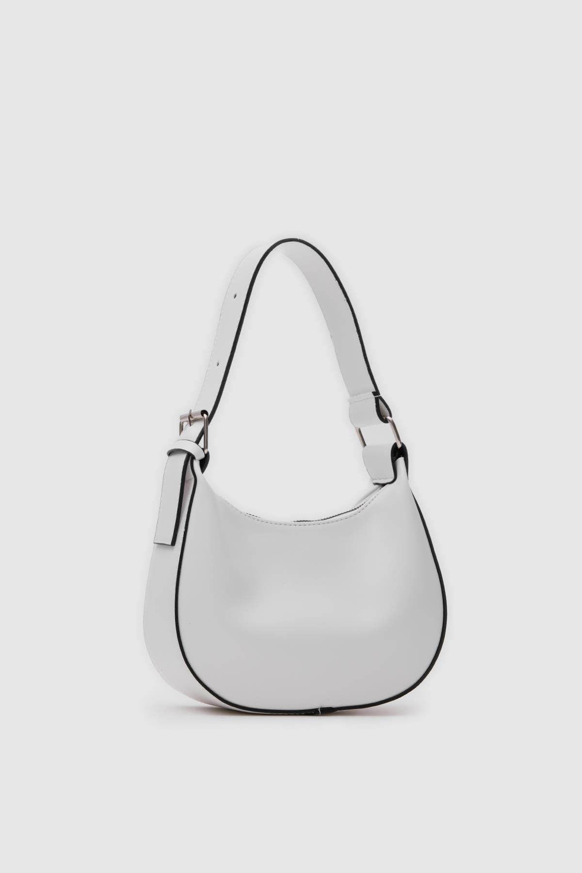 Giu Oval Baget Çanta Beyaz