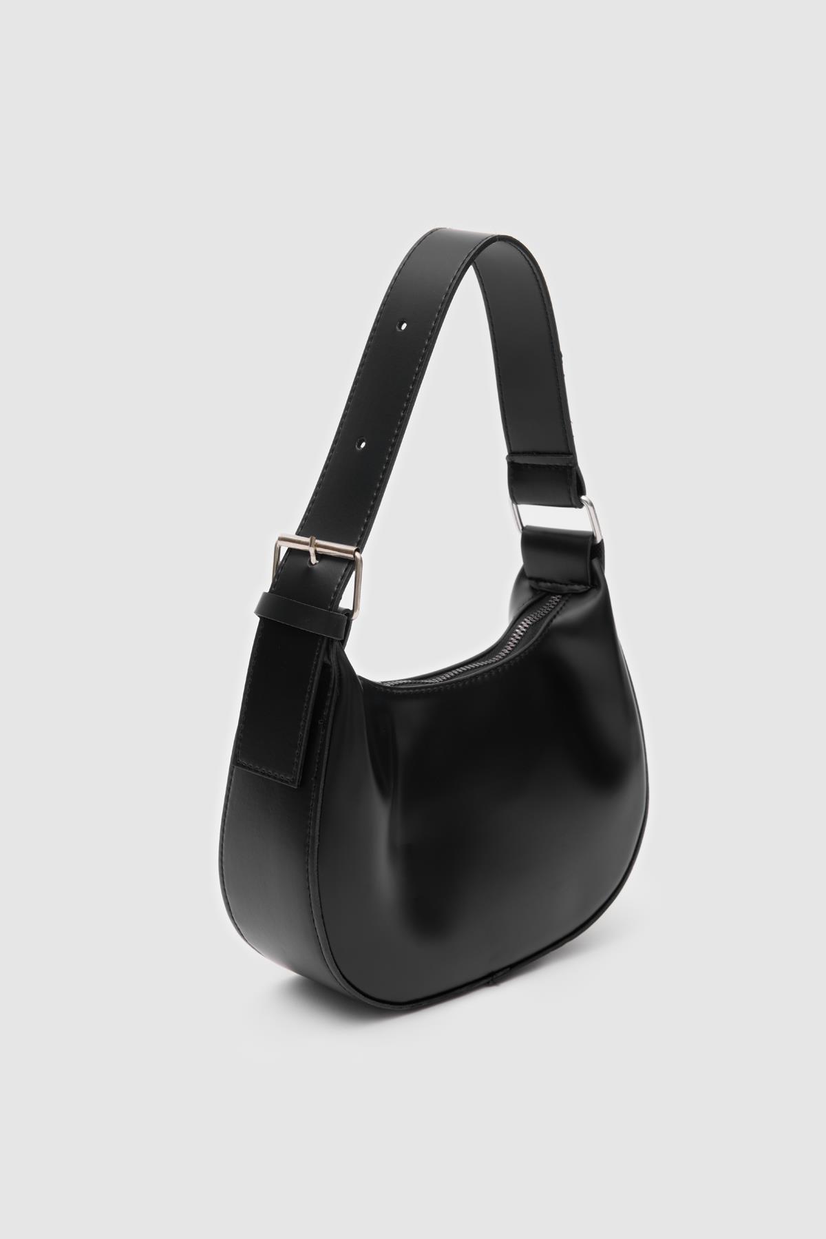 Giu Oval Baget Çanta Siyah