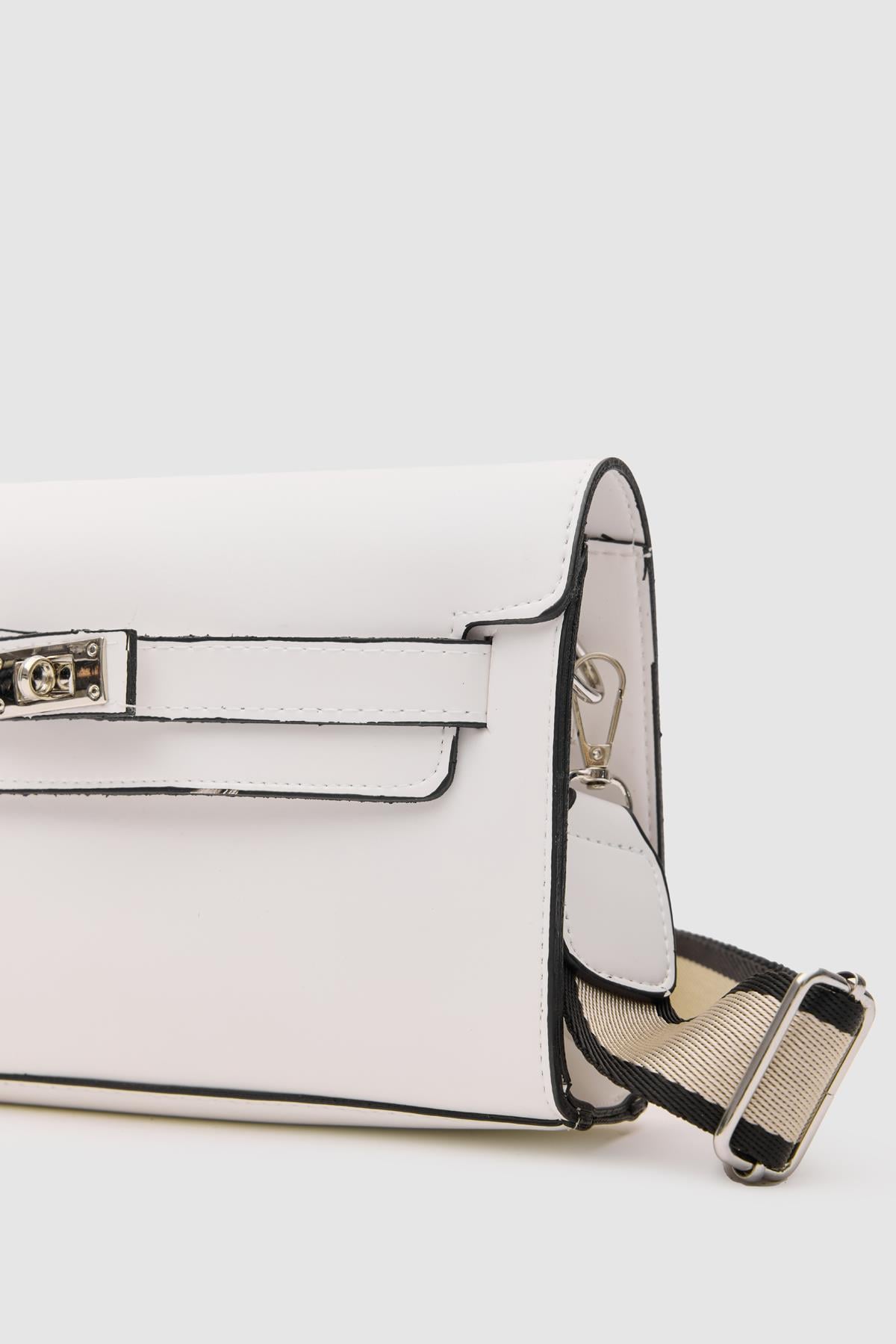 Kelly Kilitli Clutch Bag Beyaz