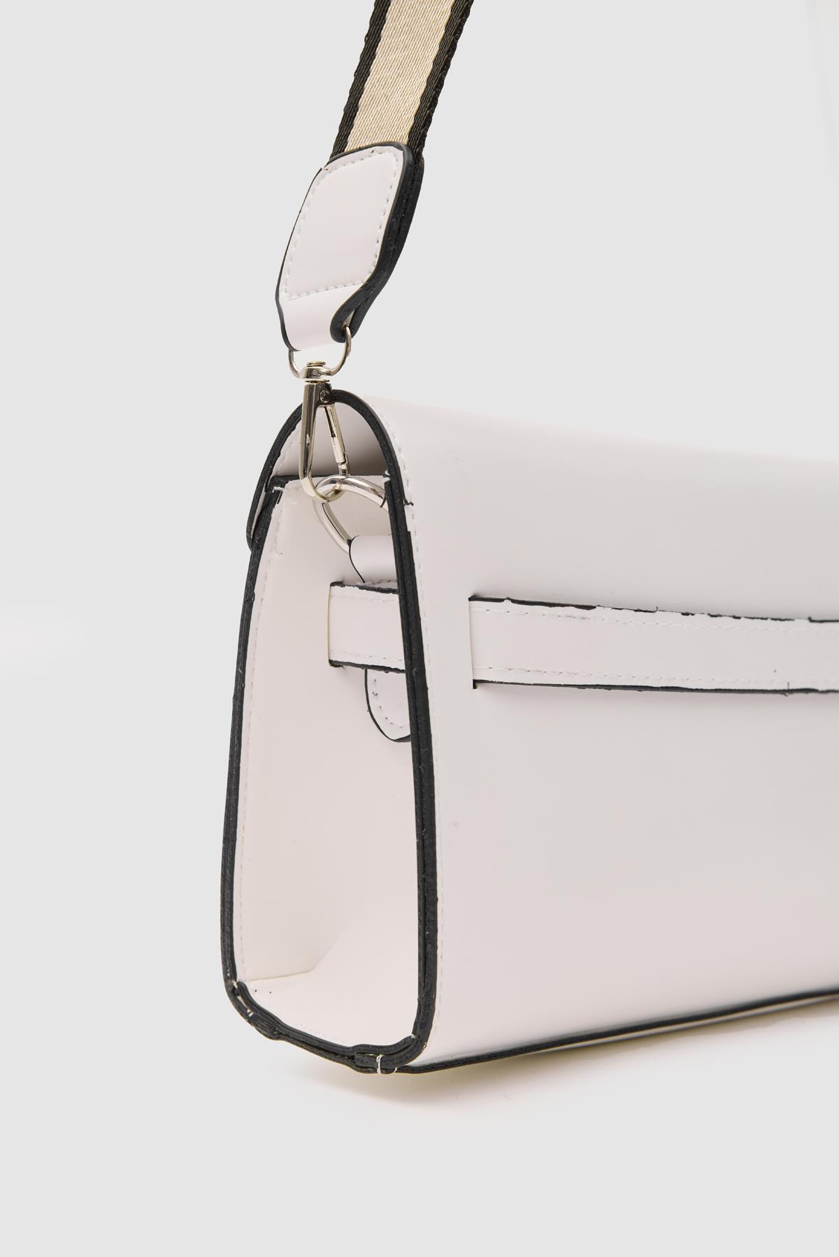 Kelly Kilitli Clutch Bag Beyaz