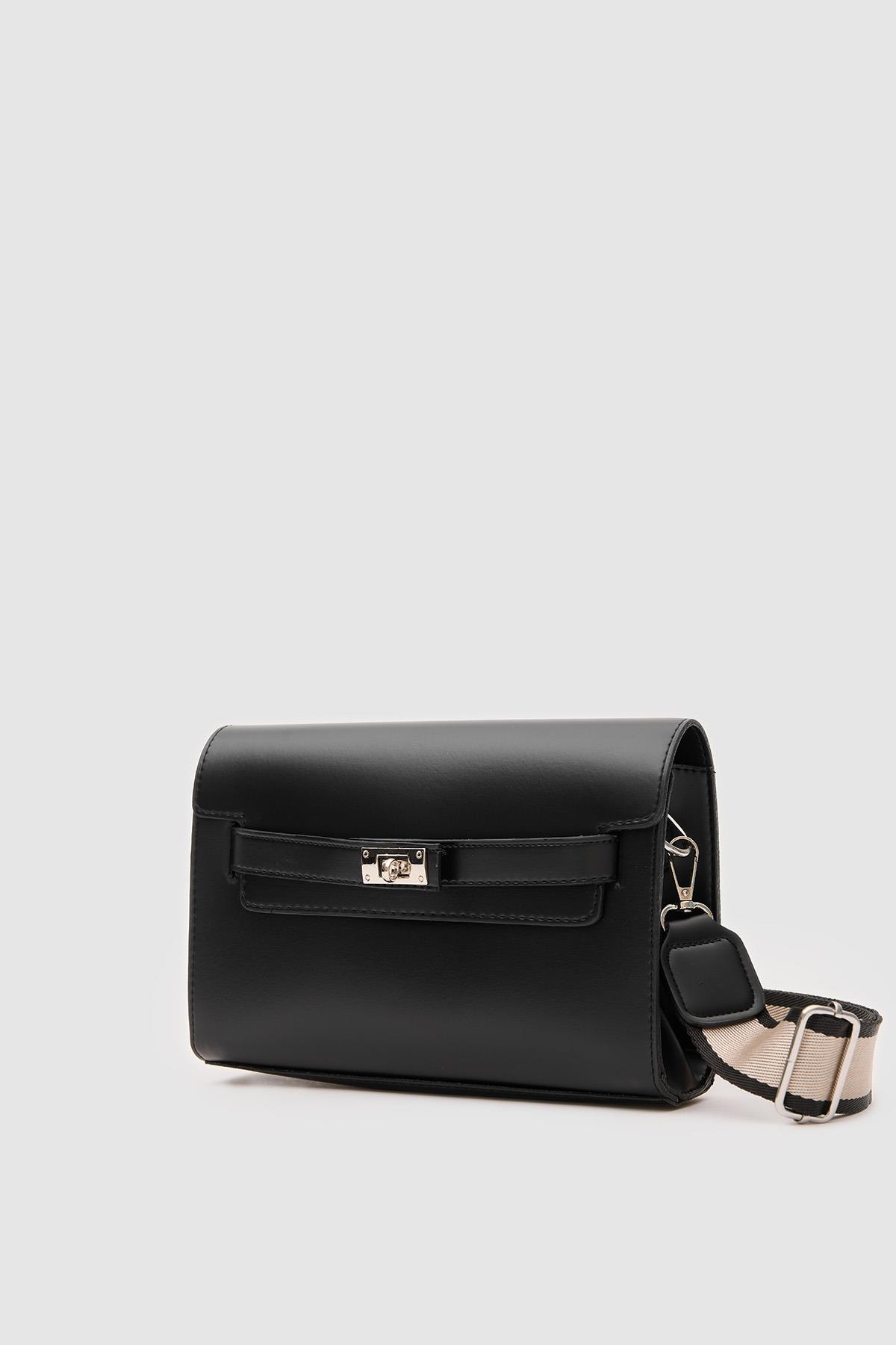 Kelly Kilitli Clutch Bag Siyah