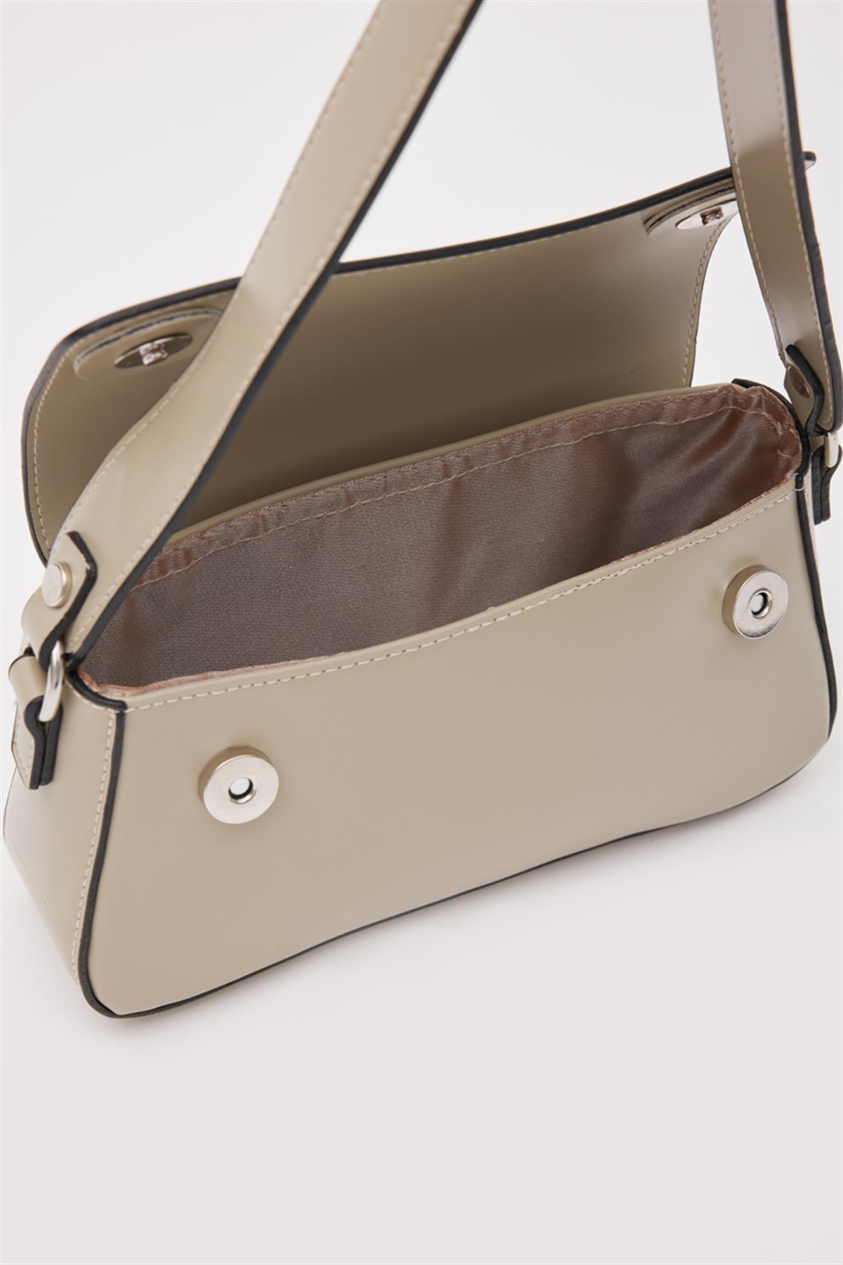 Veneti Basic Baget Çanta Mint