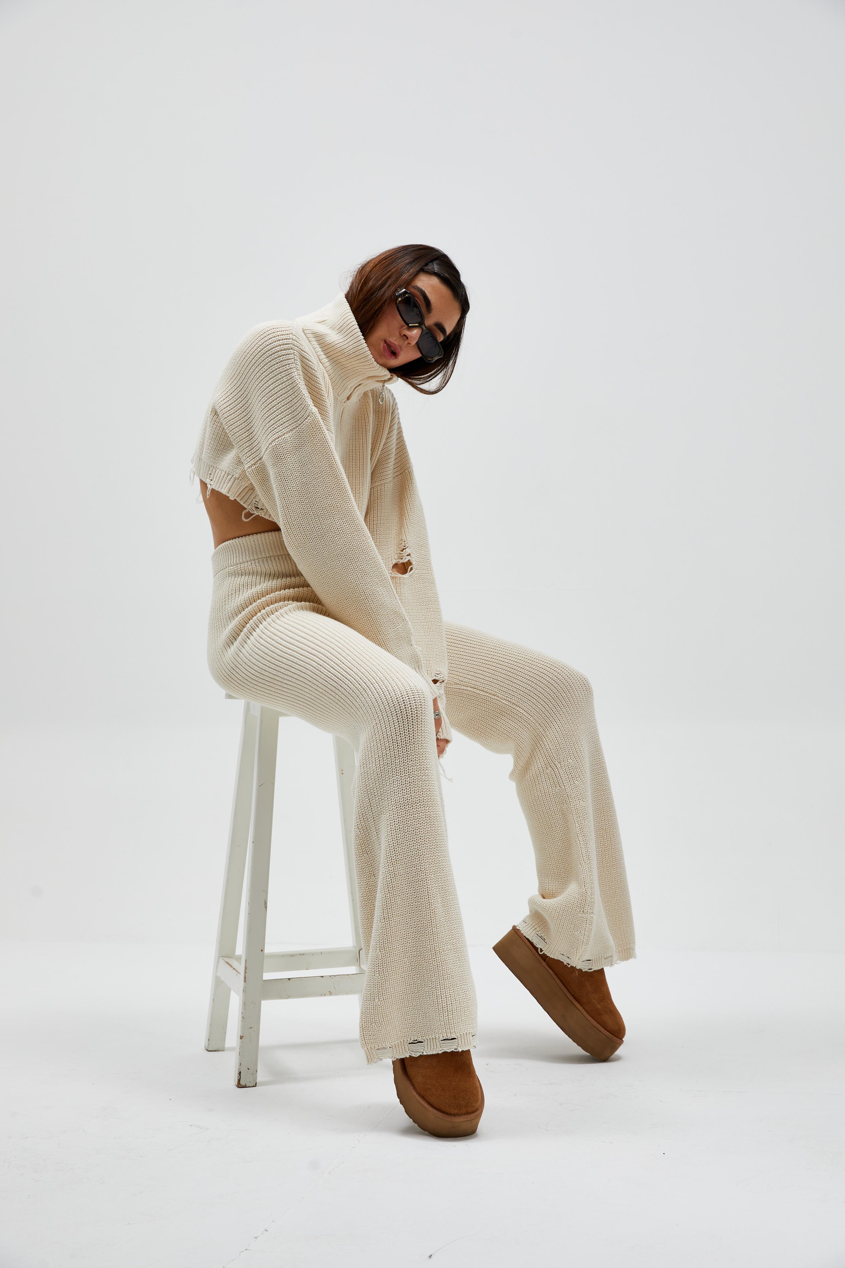 Bej Lazerli Triko Takım 