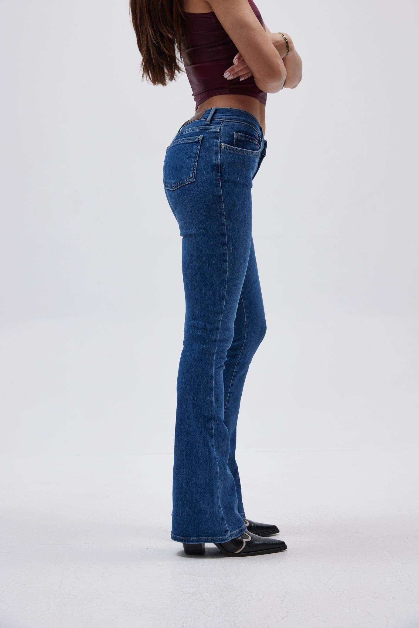 Koyu Mavi Flare Fit Jean 