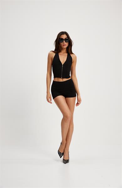 Siyah Dikiş Detaylı Mini Şort