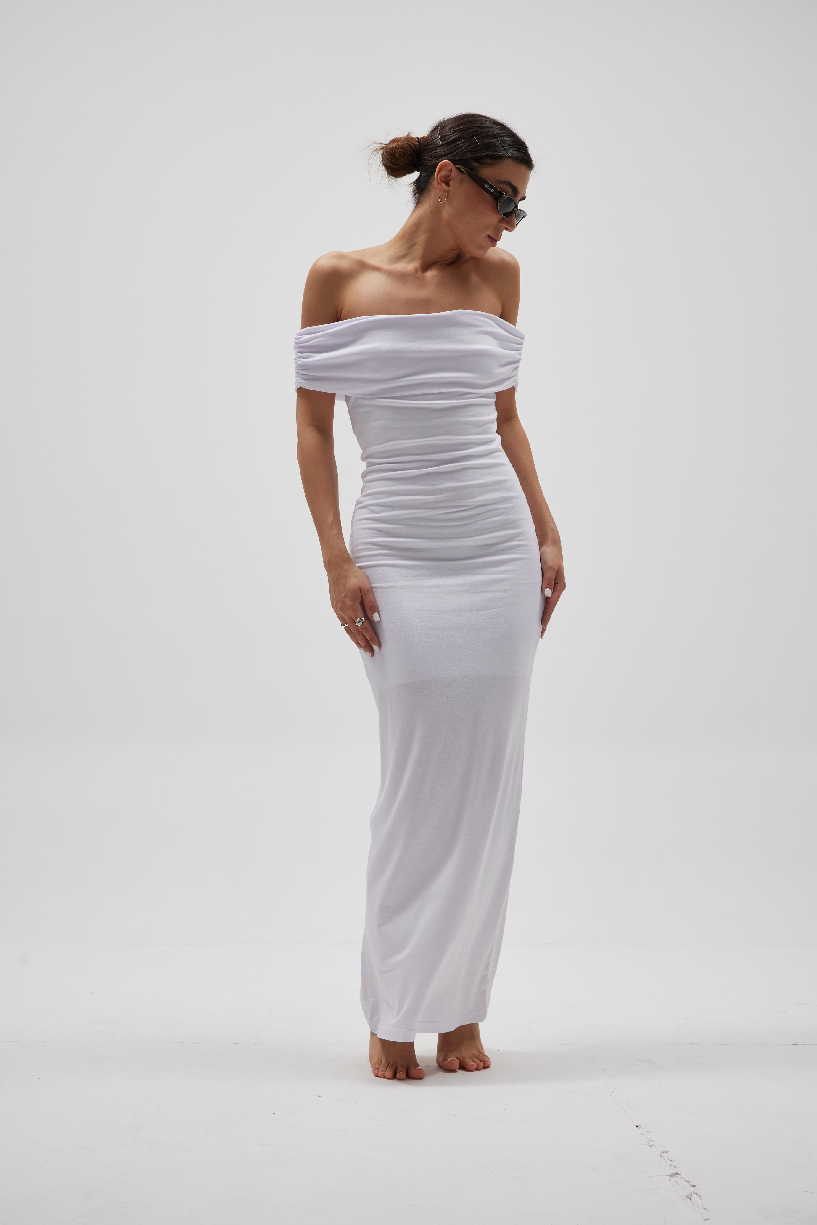 Beyaz Madonna Maxi Elbise
