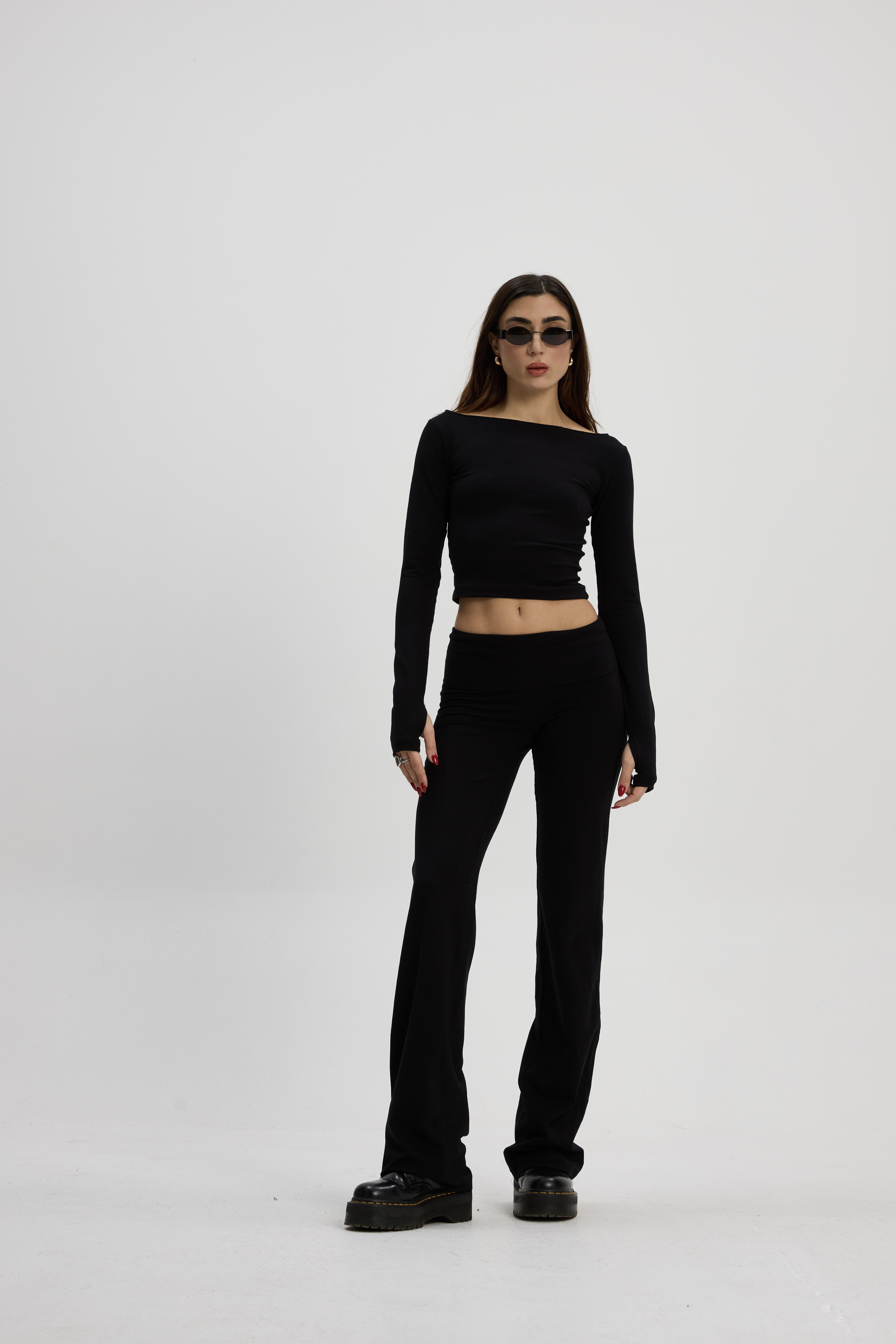 Siyah Düz Kesim Pantolon