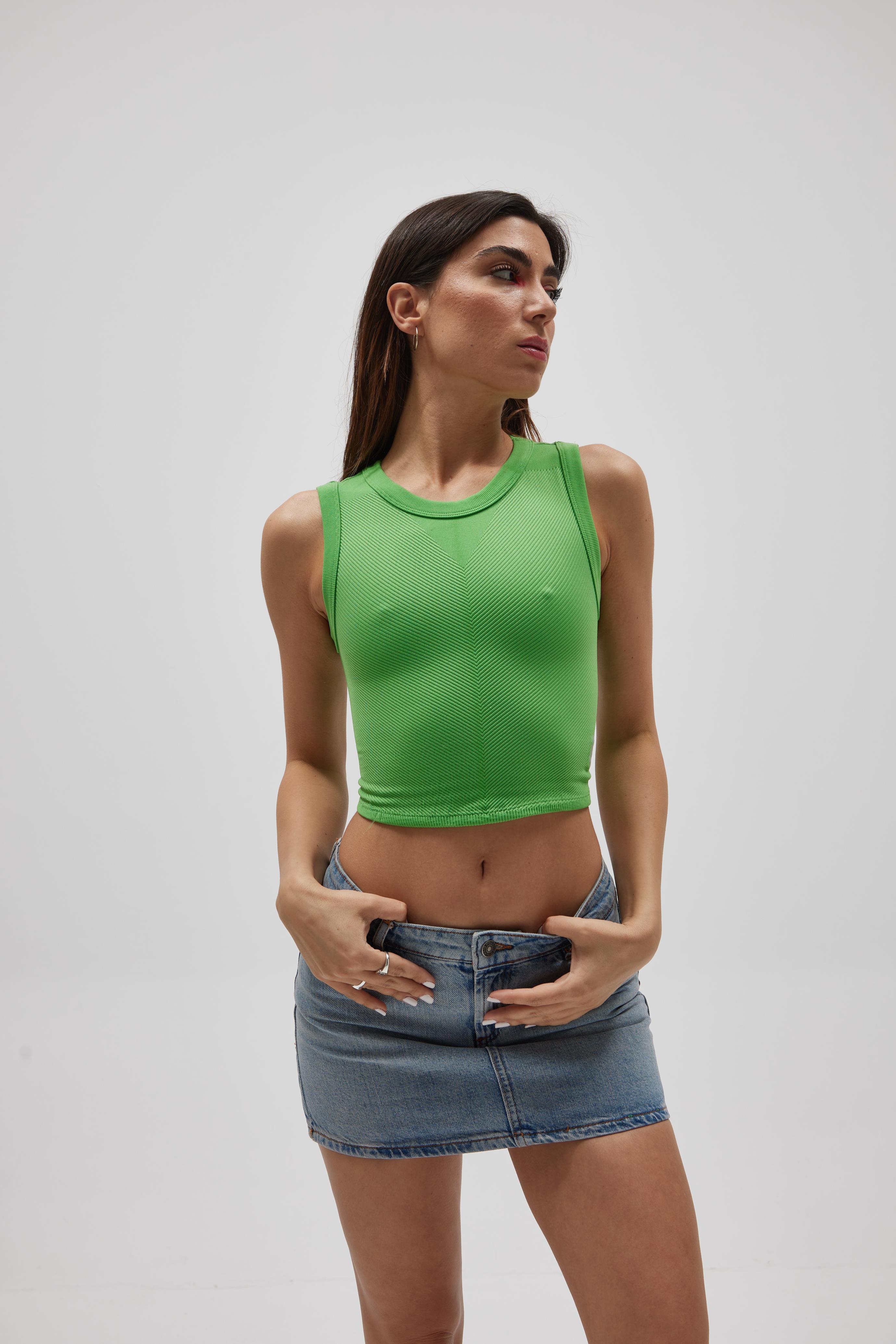 Yeşil Basic Kolsuz Top