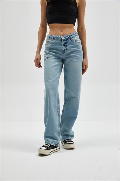 Acık Mavi Straight Jean 