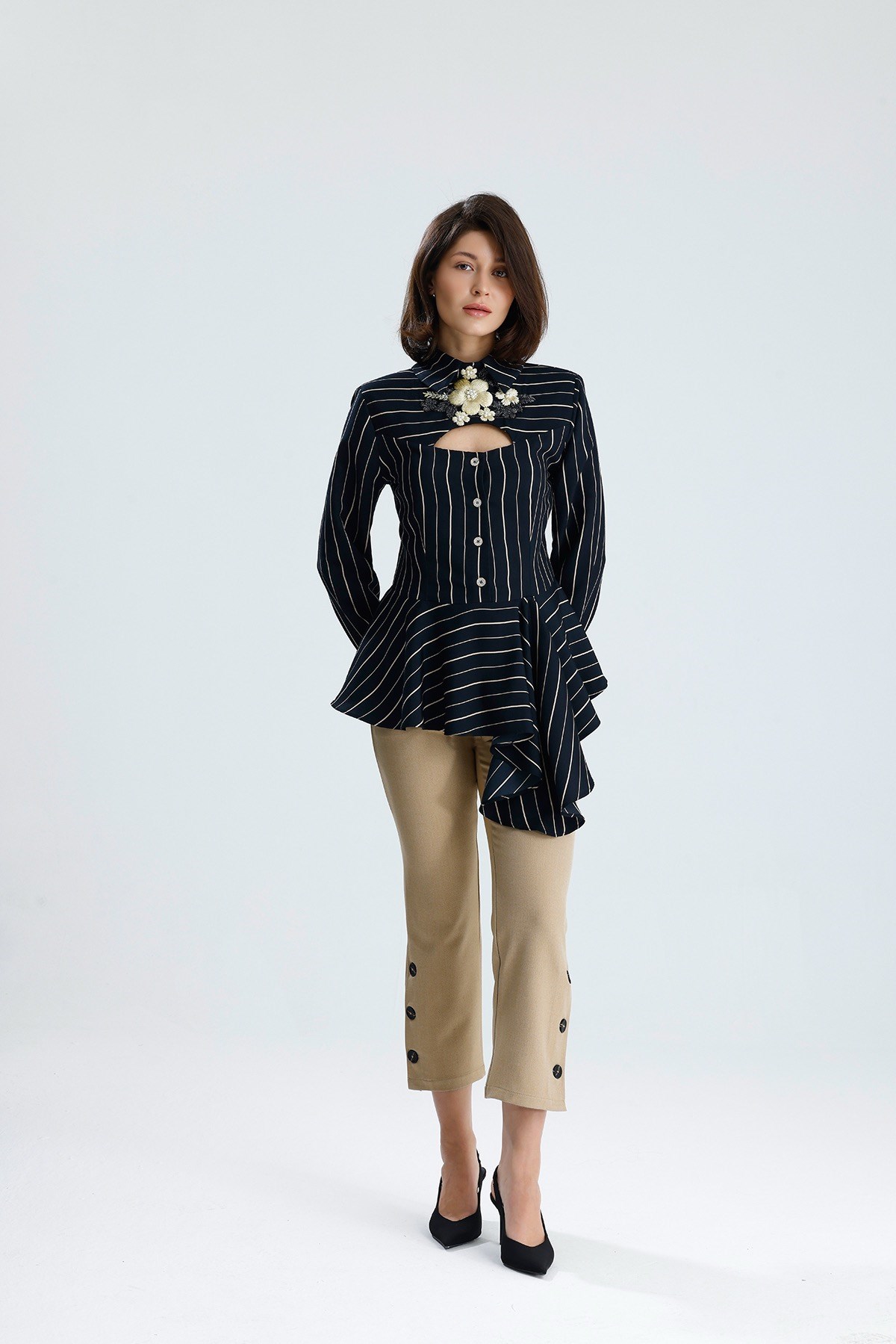 Çizgili Asimetrik Peplum Bluz