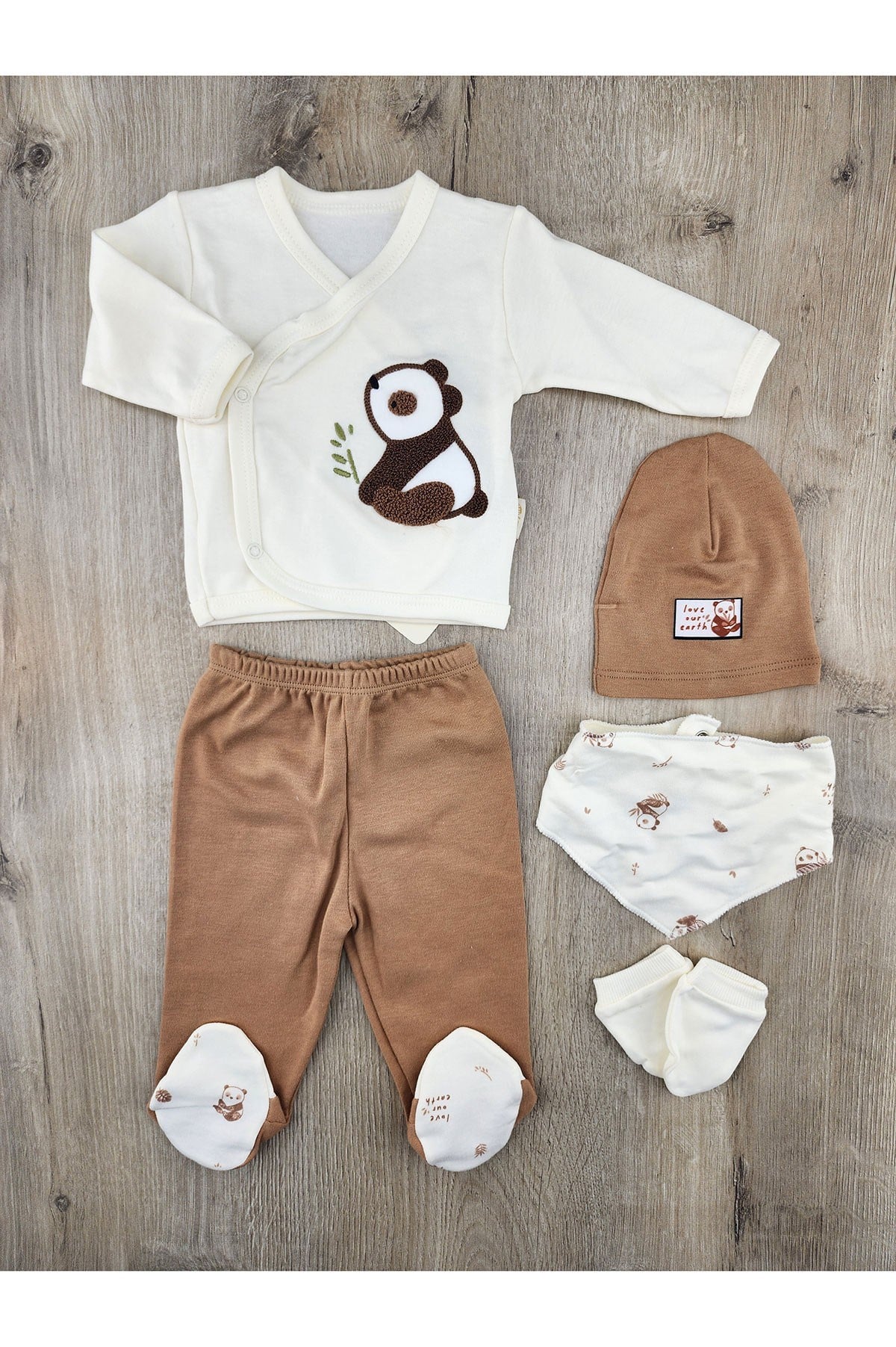 #260437 (0-3 Ay) Panda Bambu Desenli Zıbın Takımı