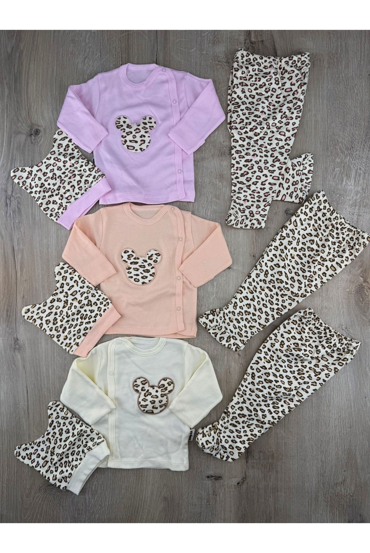 Babycan (0-3 Ay) Leopar Minnie Desenli Kendinden ELdivenli Şapkalı Zıbın Takımı