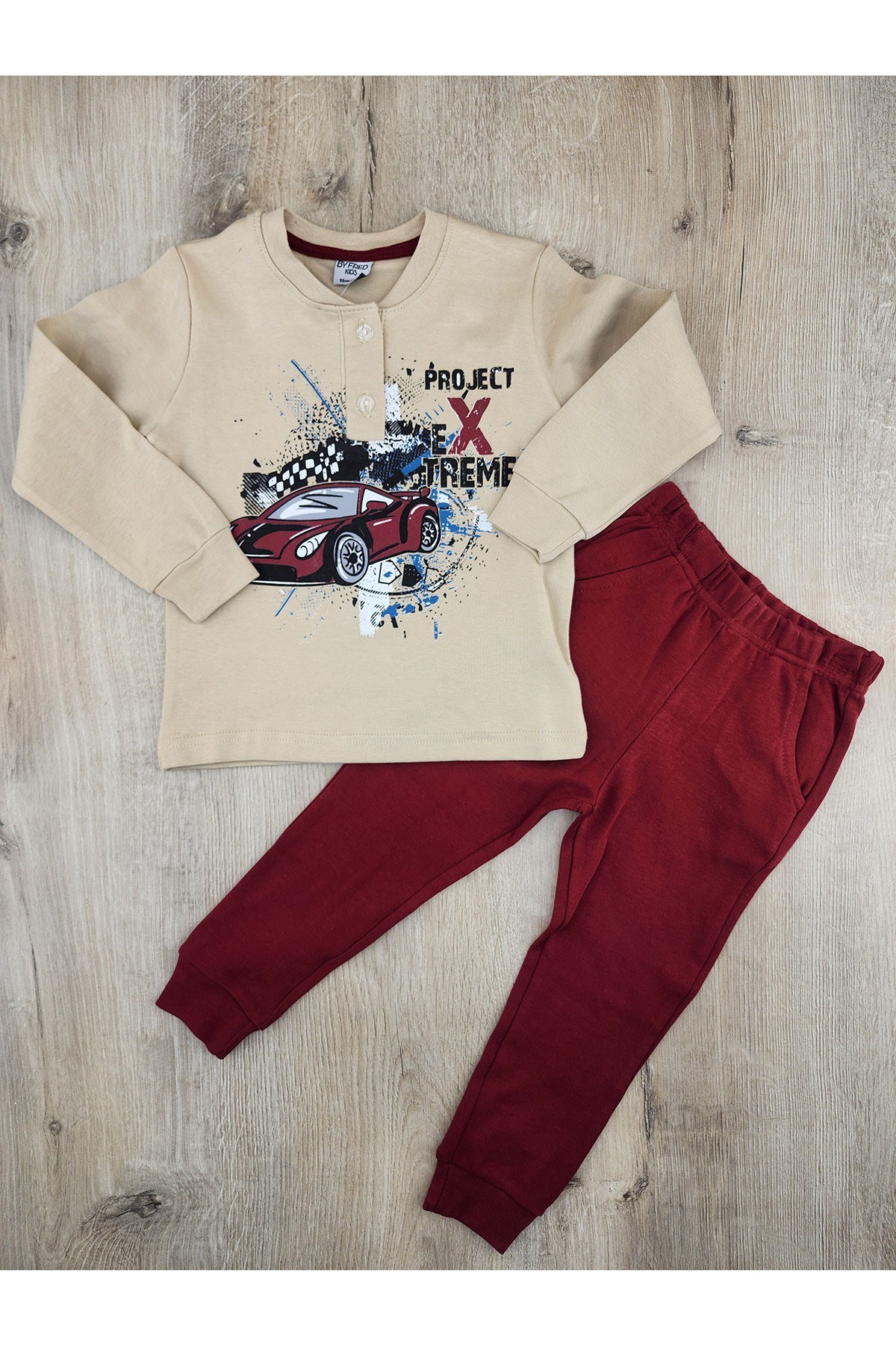 By Fred (3-6 Yaş) Yarış Arabası Desenli Pijama Takımı