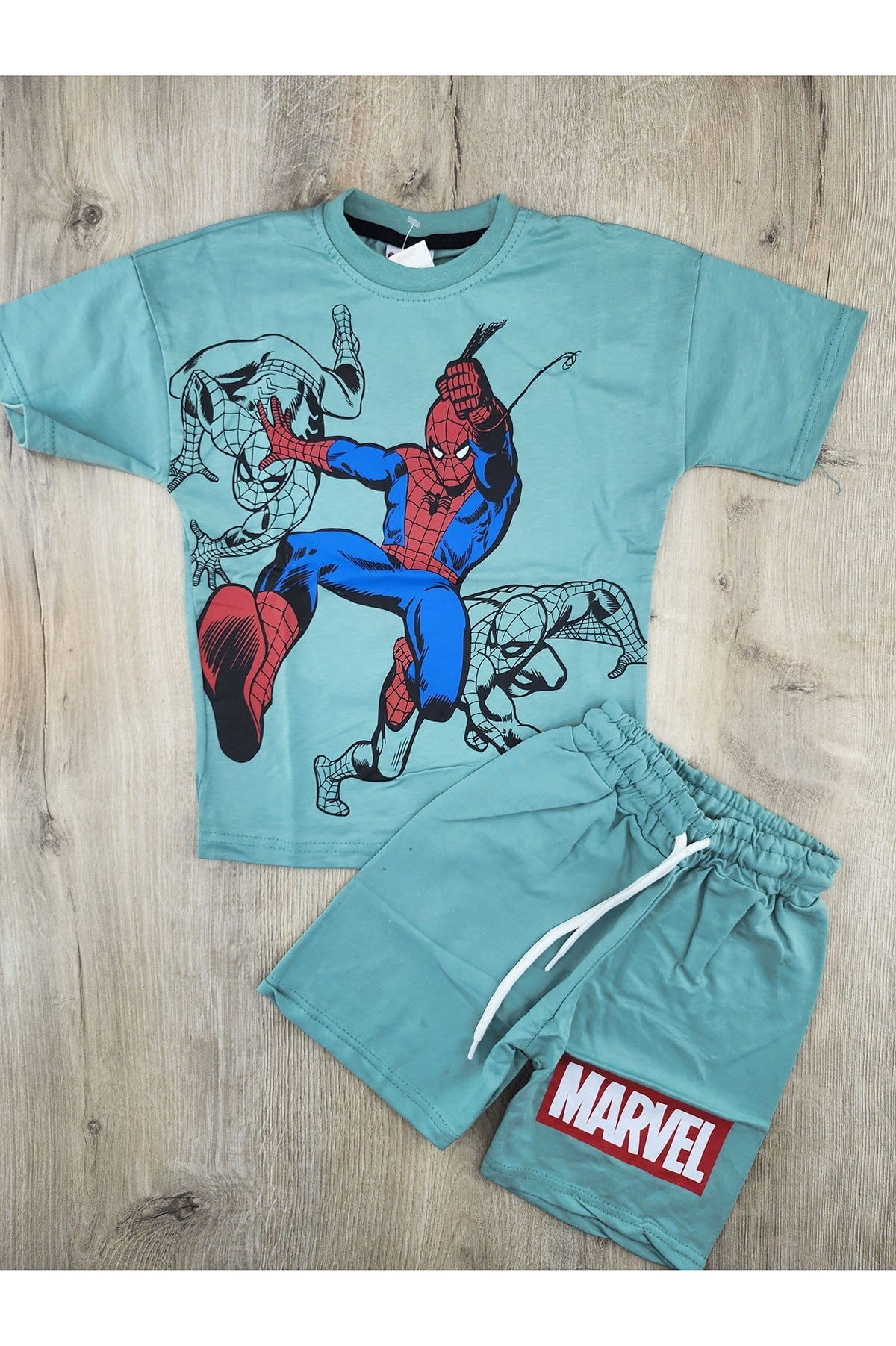 Jeliboom (3-10 Yaş) Ağ Atan Spiderman Desenli Şortlu Takım