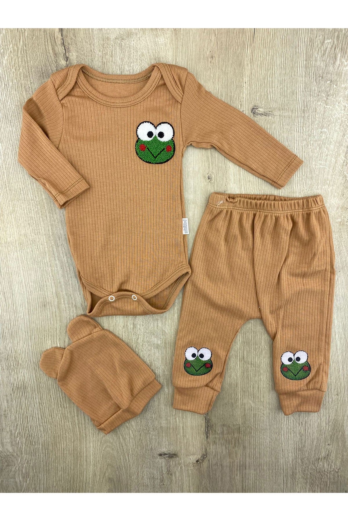 Minibird (0-9 Ay) Raporlu Kurbağa Desenli Çıtçıtlı Badili Şapkalı Takım