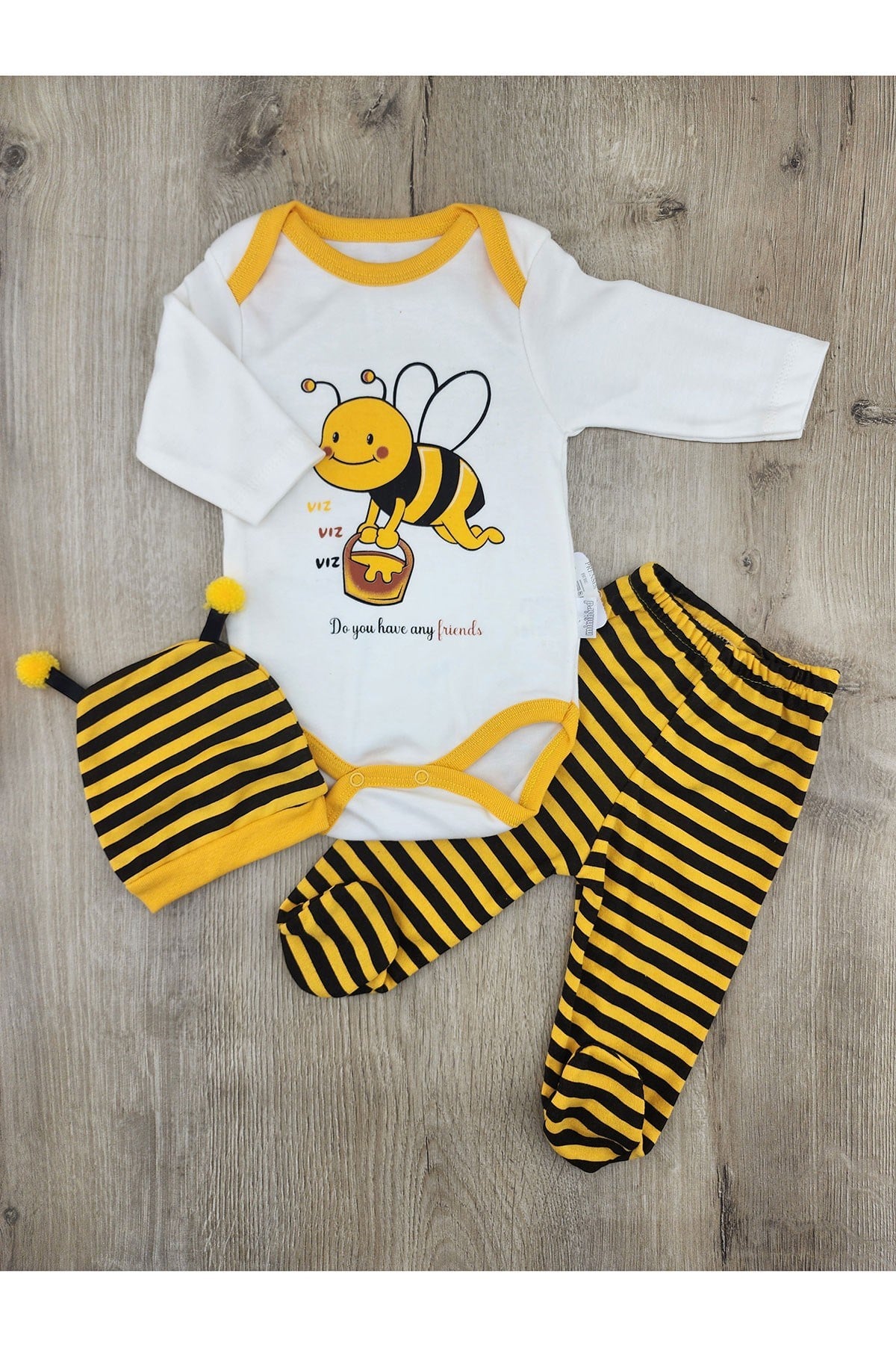 Minibird(3-6 Ay) Arı Desenli Şapkalı Çıtçıtlı Badili Takım