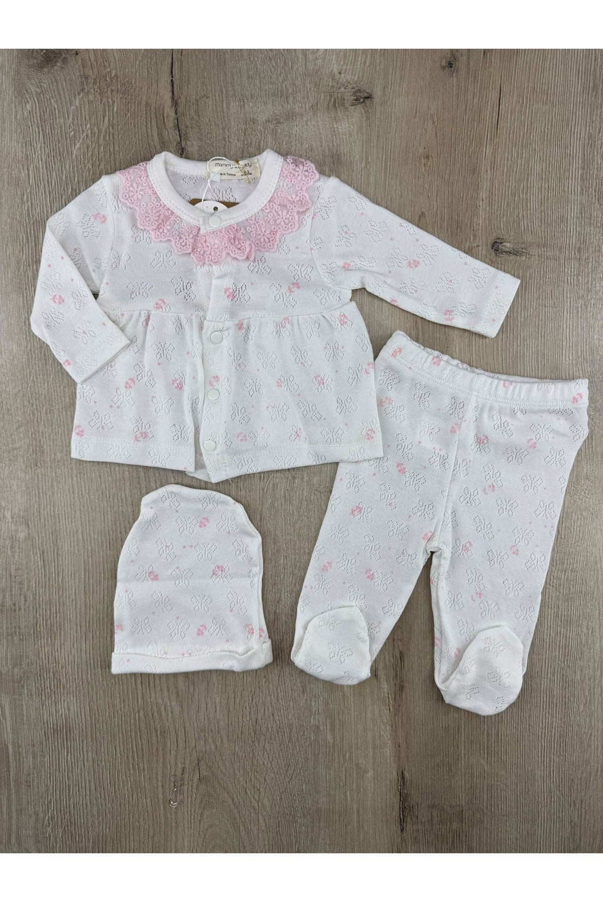 Murat Baby (0-6 Ay) Yaka Dantelli Kalp Desenli Jakarlı Zıbın Takımı