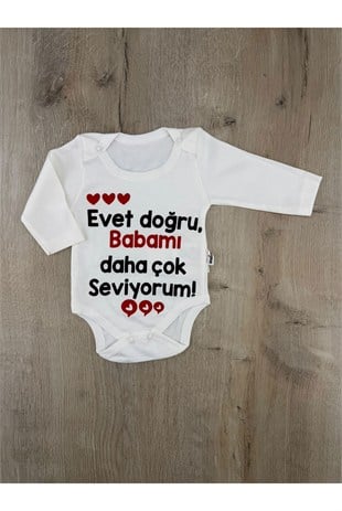 YUMİYUM (3-18 Ay) Babamı Daha Çok Seviyorum Desenli Uzun Kollu Çıtçıtlı Badi