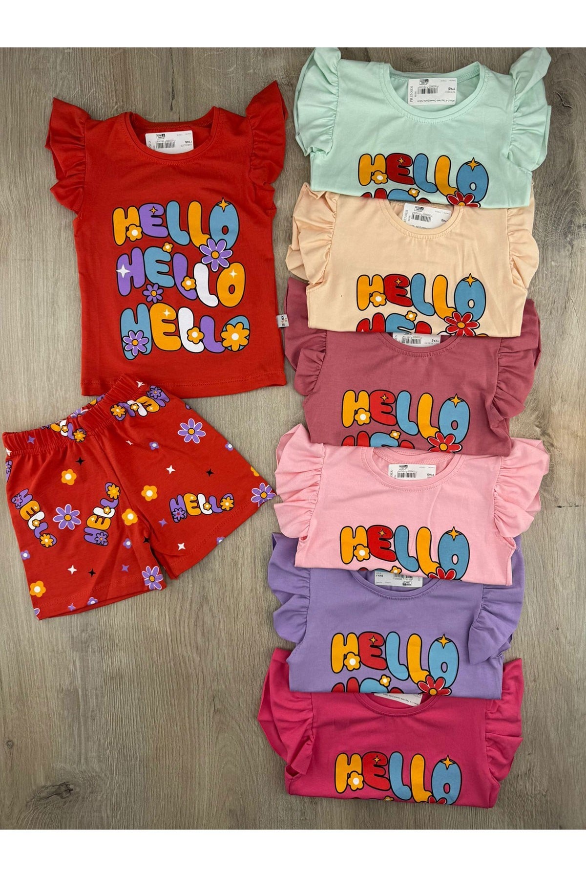 Artex (1-4 Yaş) Hello Desenli Şortlu Takım