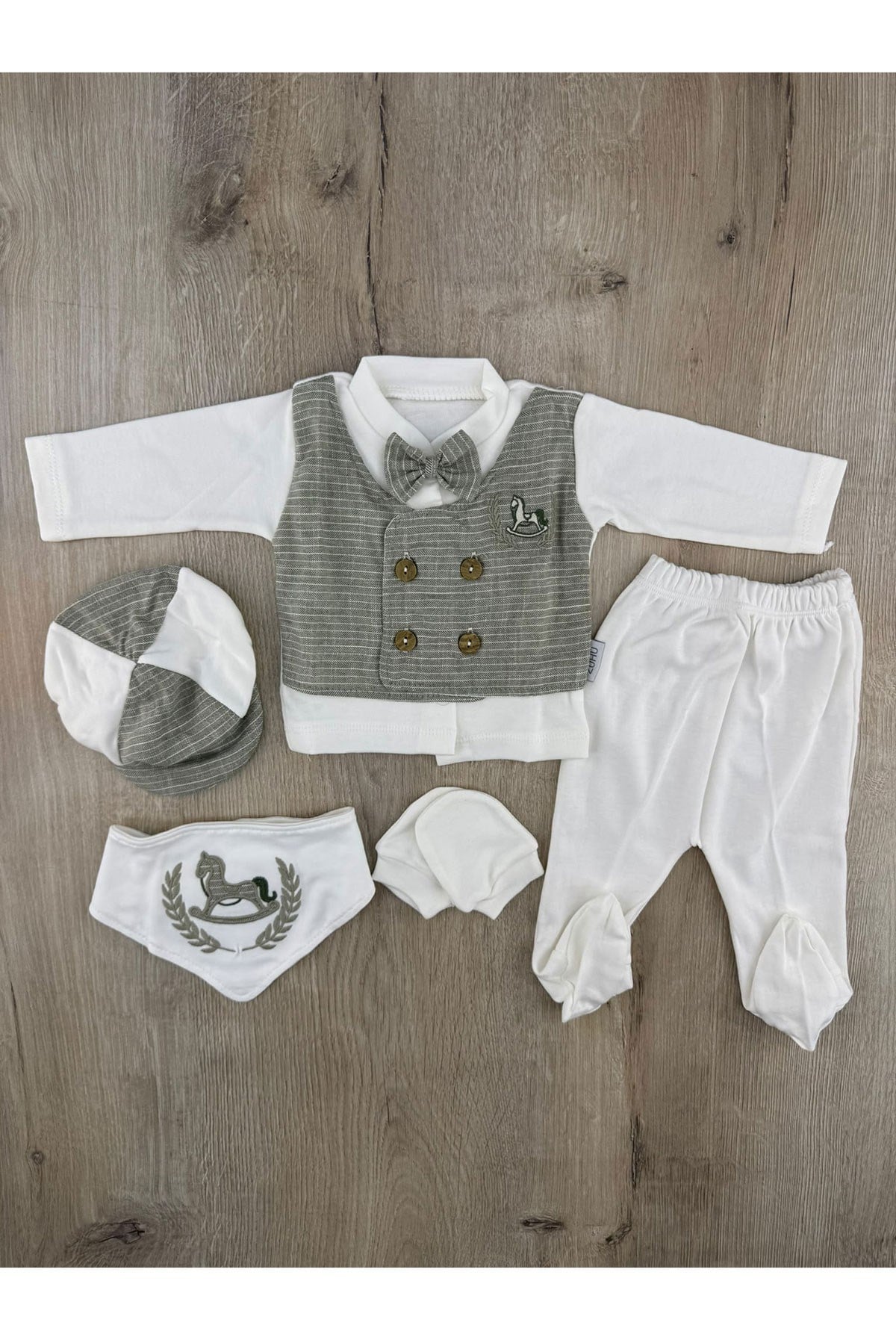 Baby Zuhu (0-3 Ay) 2028 Atlı Yelekli Papyonlu 5Li Zıbın Takımı