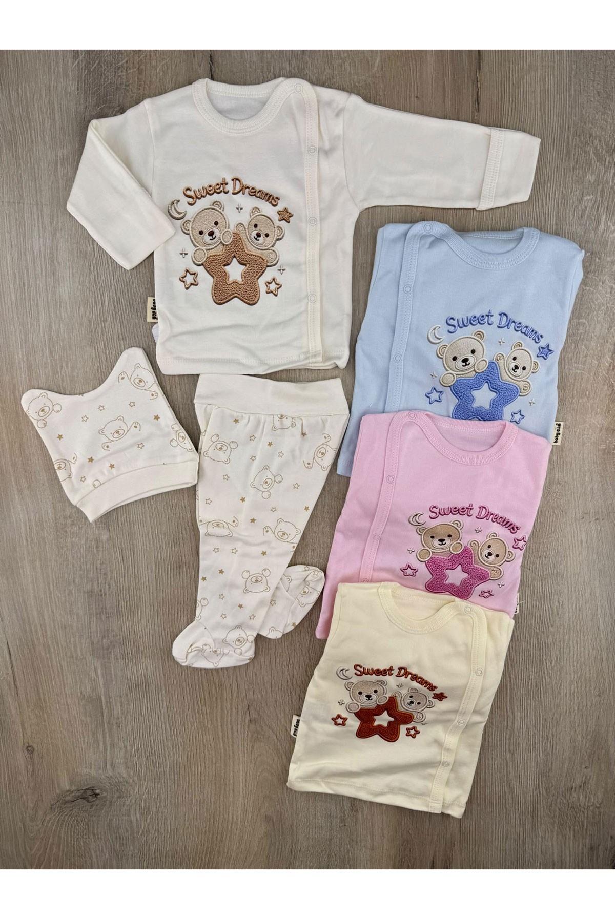 Babycan 9286 (0-3 Ay )Yıldızlı Ayıcık Desenli Kendinden Eldivenli Şapkalı Zıbın Takımı
