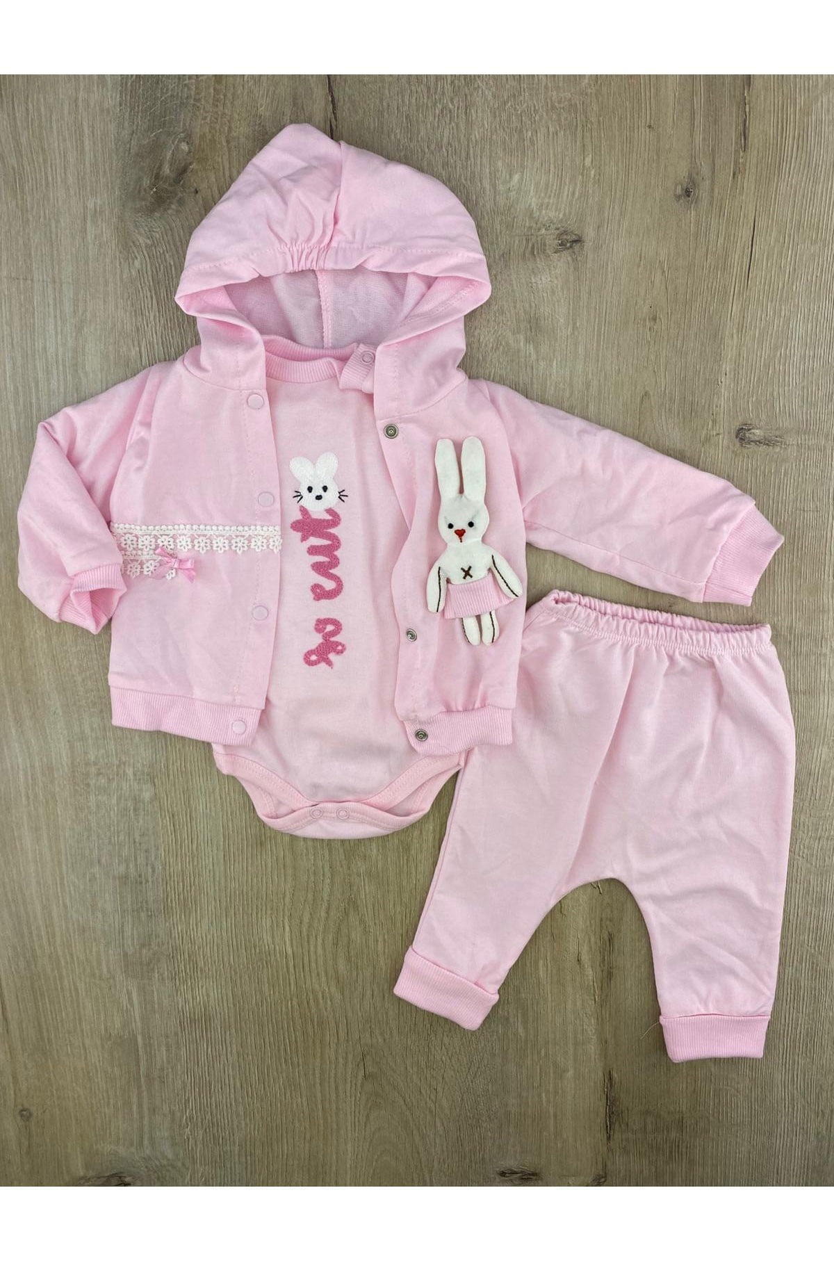 Babyim 1735 (0-9 Ay) Cute Tavşan Oyuncaklı Hırkalı Mevsimlik 3Lü Takım