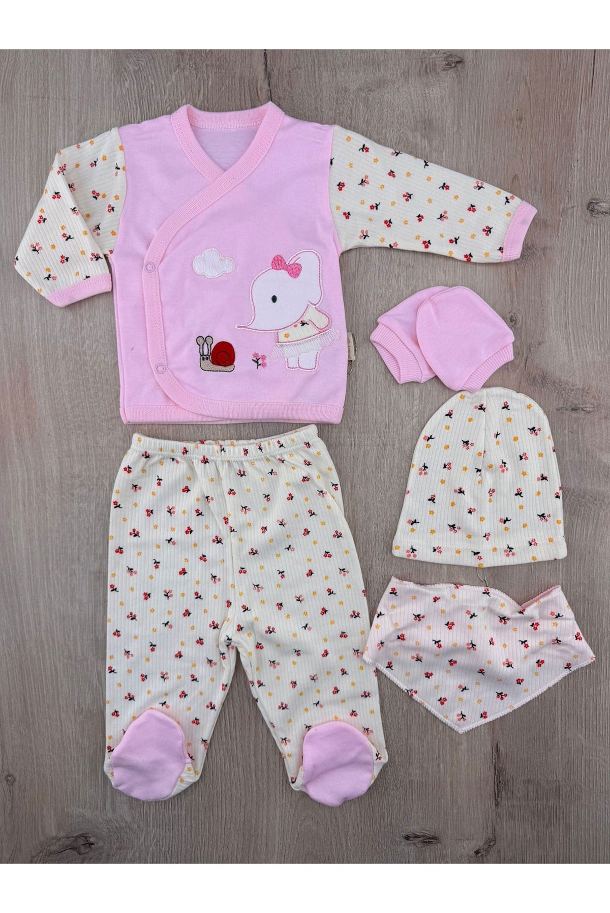 Babyim 2124 (0-3 Ay) Fil-Salyangoz Desenli Zıbın Takımı