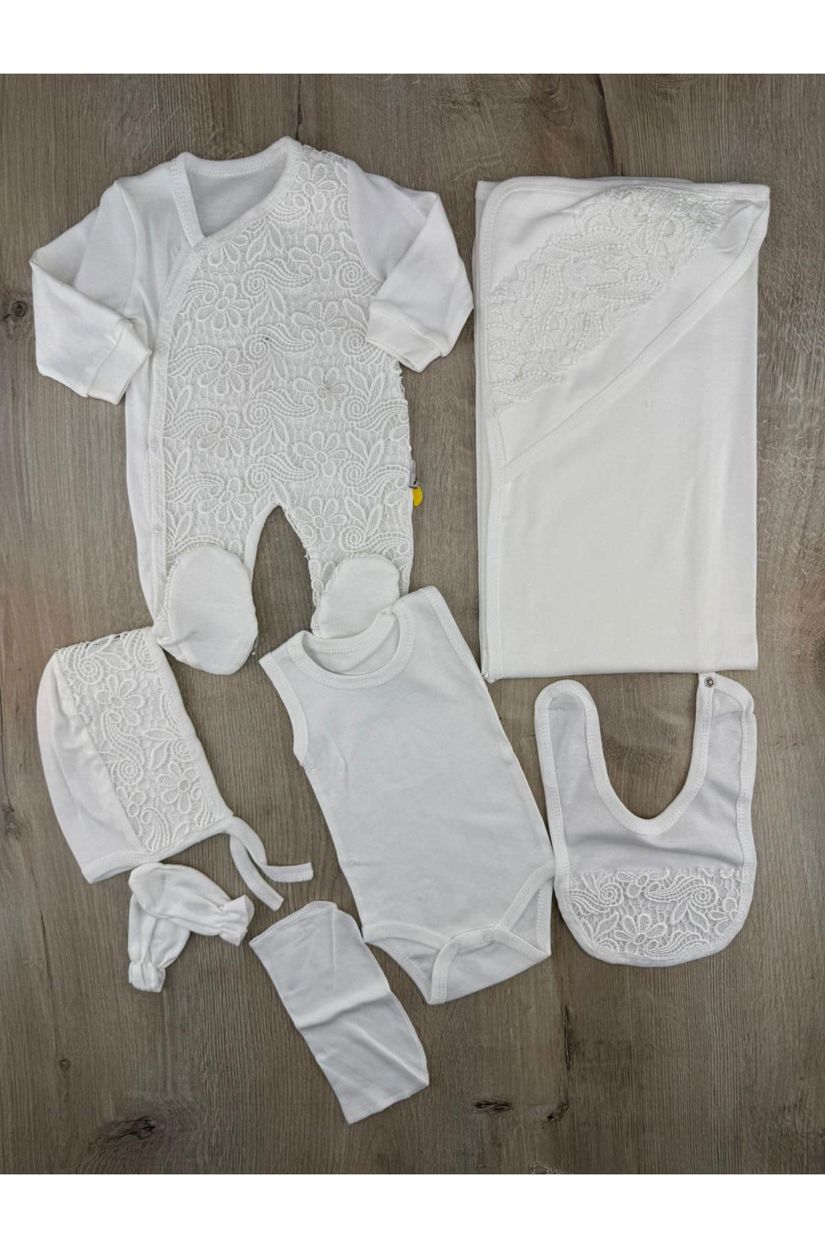 Babypoint Güpürlü Battaniyeli 7Li Set