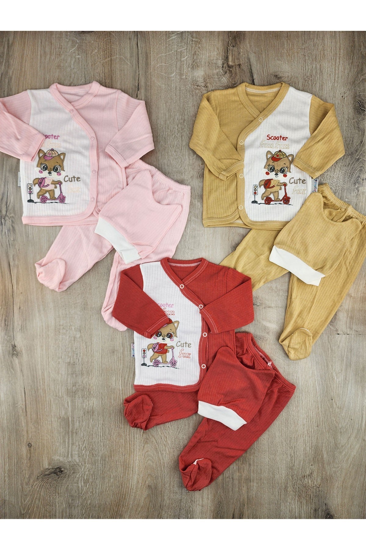 Beyzi Bebe (0-3 Ay) Bisiklet Süren Kedi Desenli Şapkalı Zıbın Takımı
