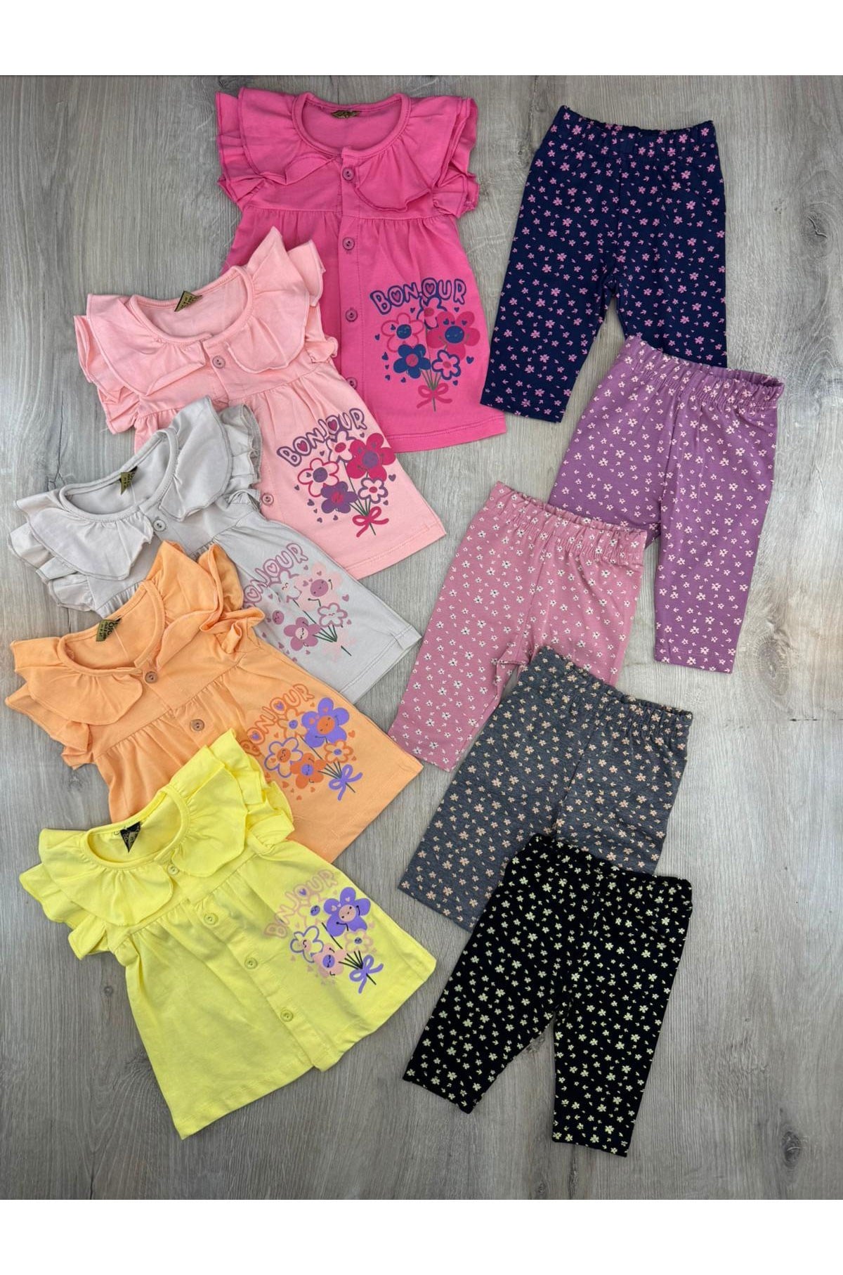 Clup Polo (9-24 Ay) Renkli Papatya Desenli Önden Düğmeli Taytlı Takım