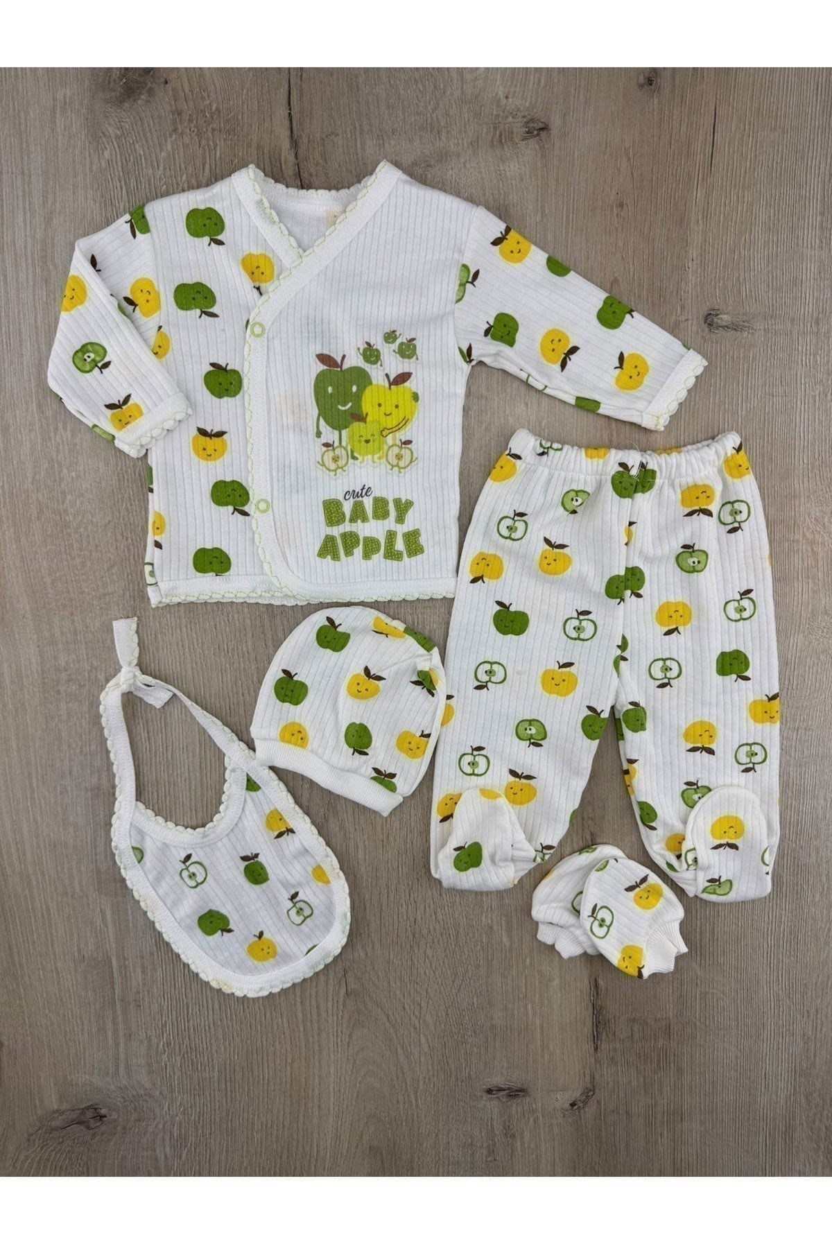 Gonca Bebe (0-3 ay) Elma Desenli 5Li Zıbın Takımı