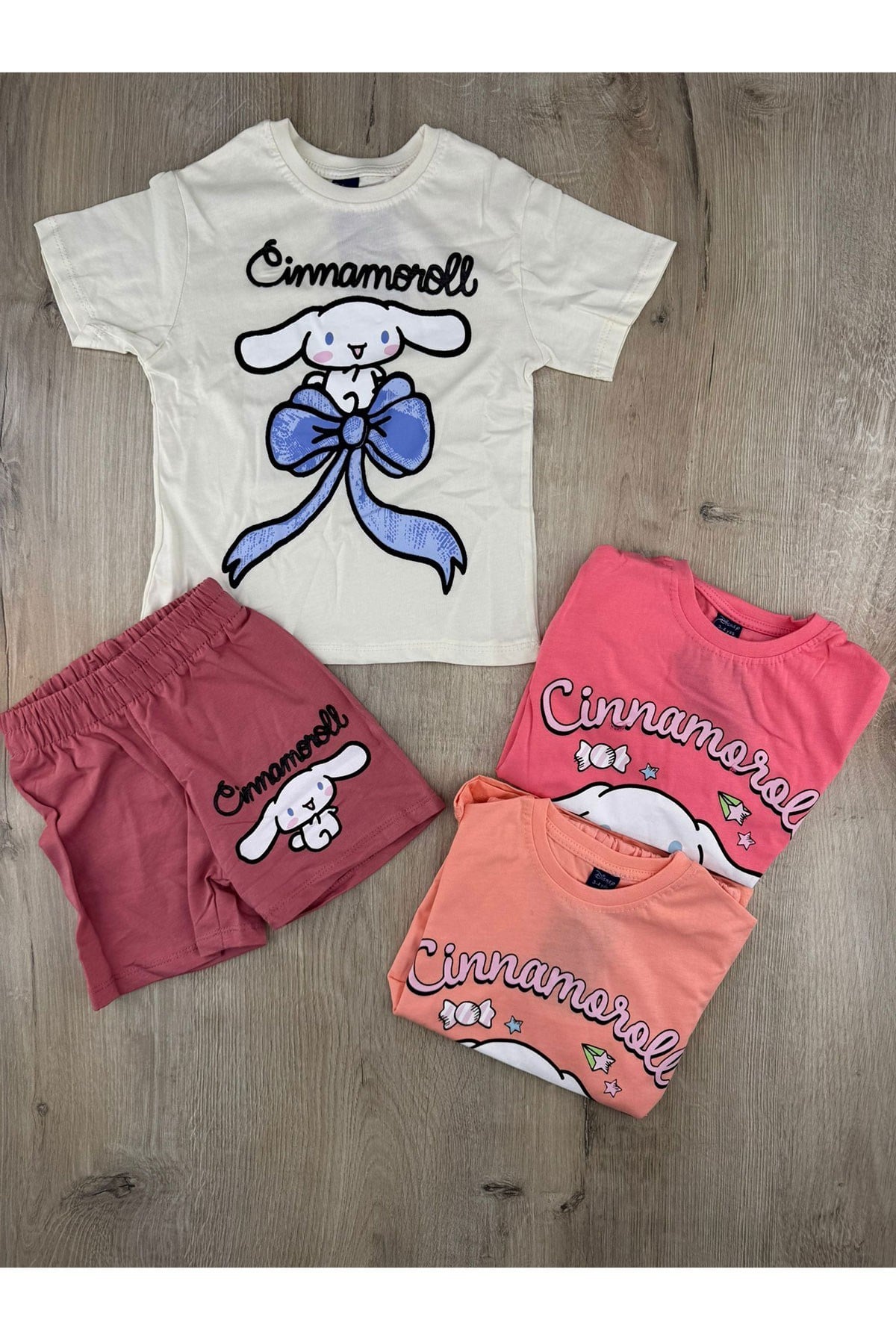 MDY (3-10 Yaş) Cinnamoroll-2 Desenli Şortlu Takım