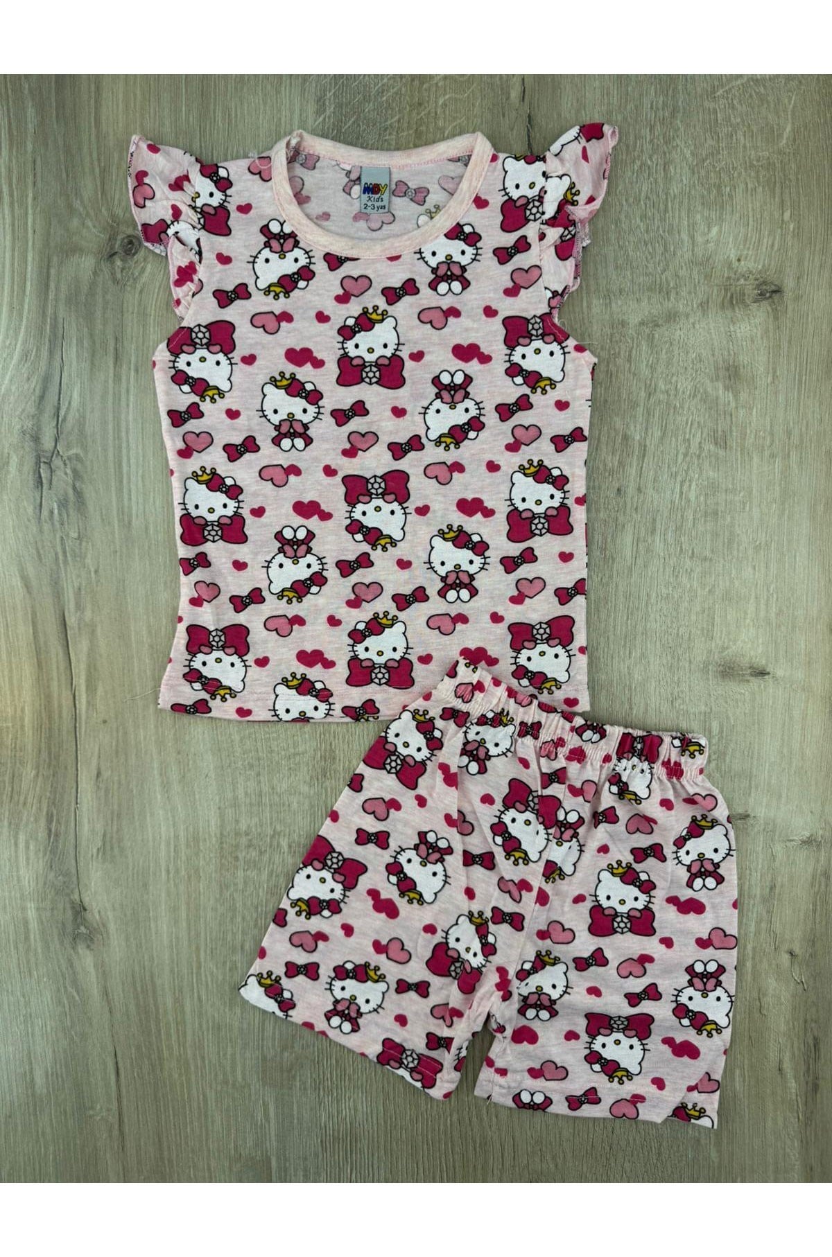 MDY (3-6 Yaş) Hello Kitty Desenli Şortlu Takım