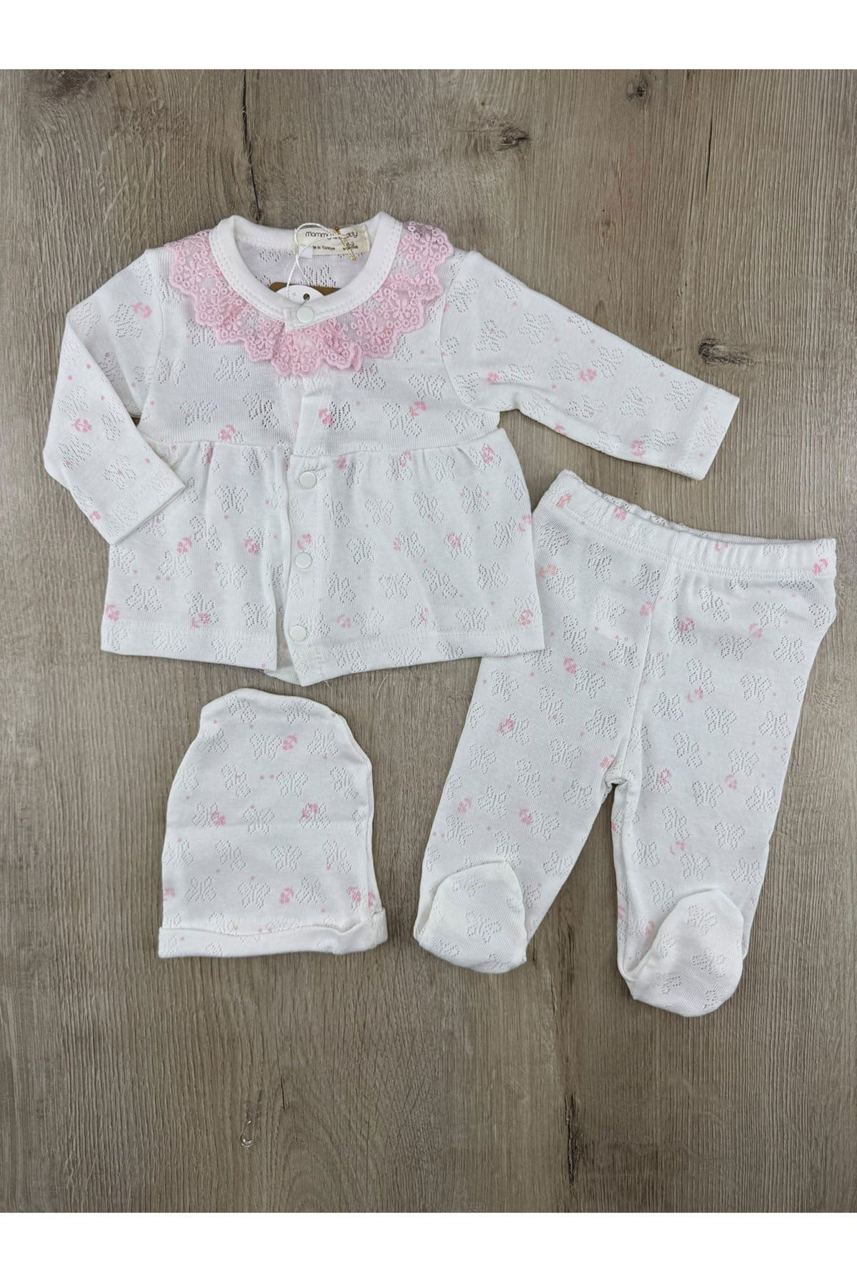 Murat Baby (0-6 Ay) Yaka Dantelli Kalp Desenli Jakarlı Zıbın Takımı