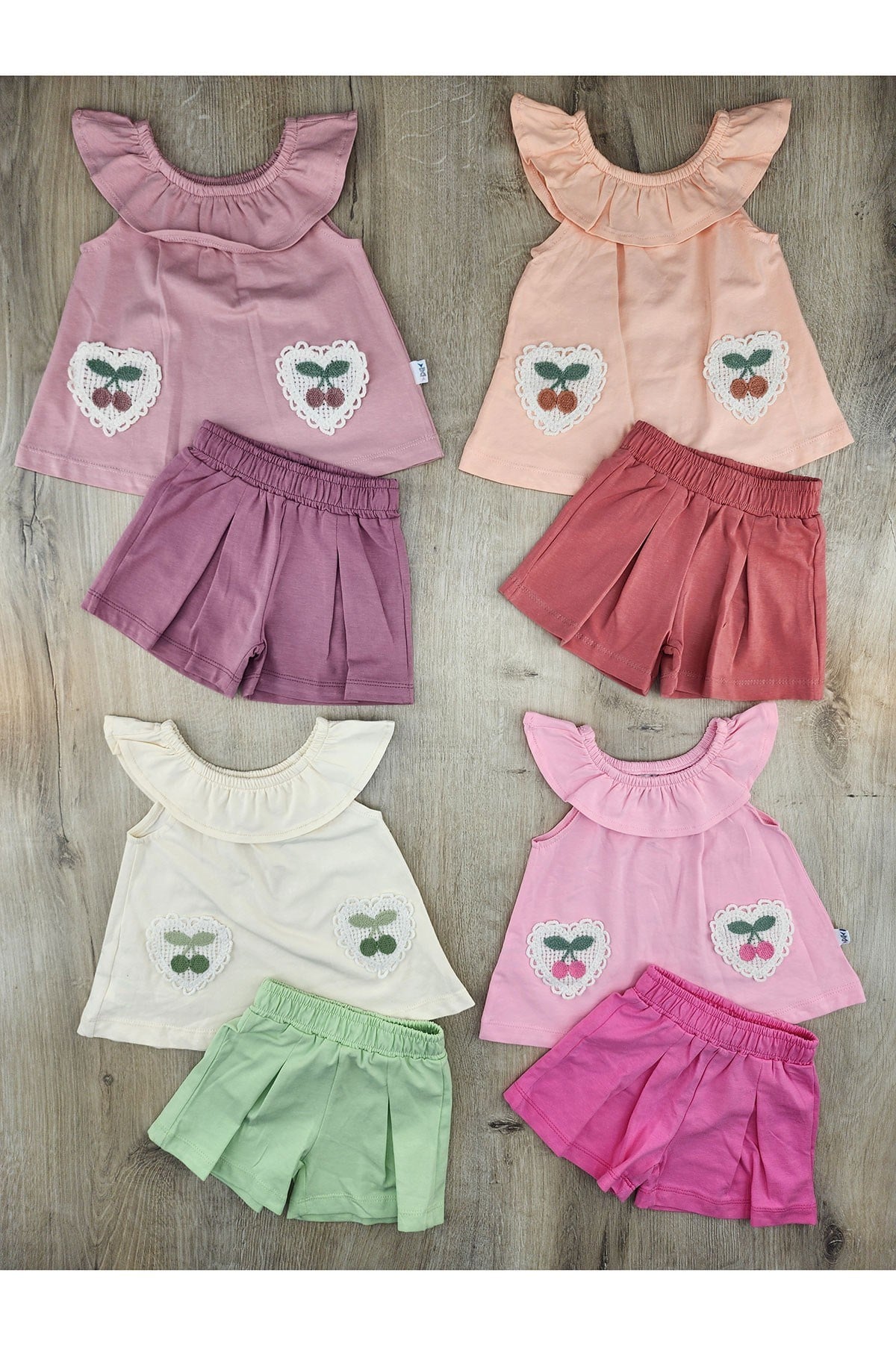 Nazar Bebe 26330 (9-24 Ay) Kiraz Nakışlı Şortlu Takım