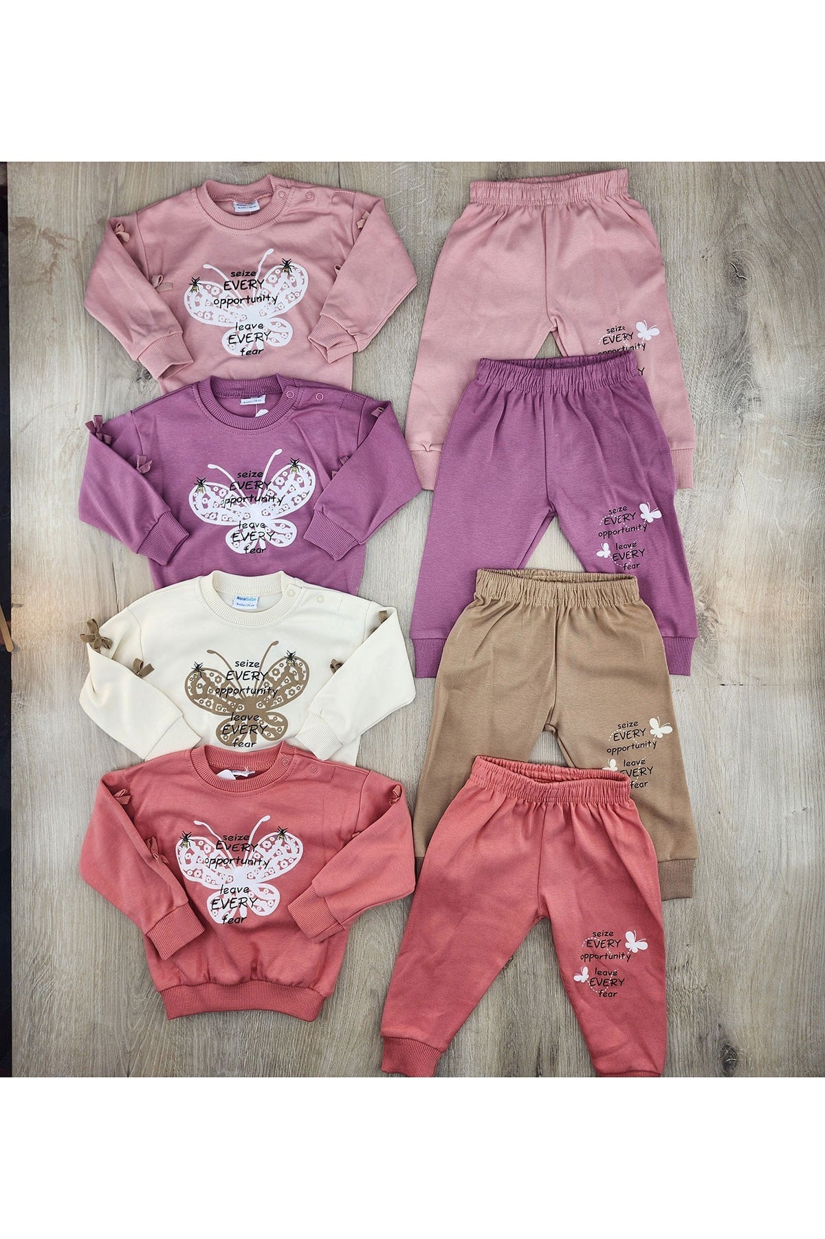 Nazar Bebe (9-24 Ay) 26690 Kelebek Desenli Mevsimlik Takım