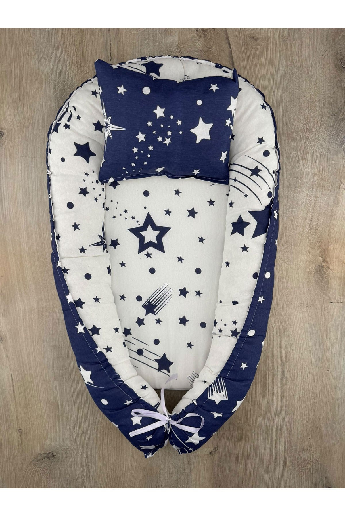 OMG Büyük Yıldız Desenli Babynest Bebek Yatağı 40x75Cm