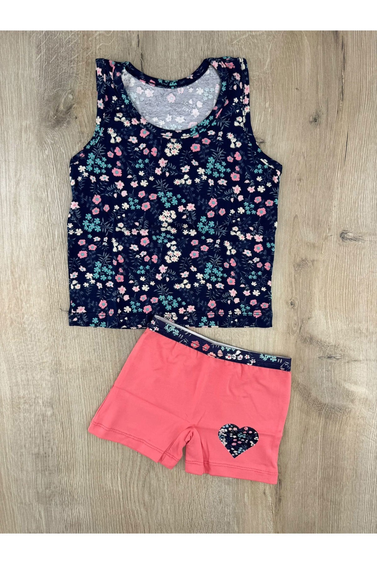 Pink (2-5 Yaş) Renkli Papatya Desenli Atlet Boxer Takım